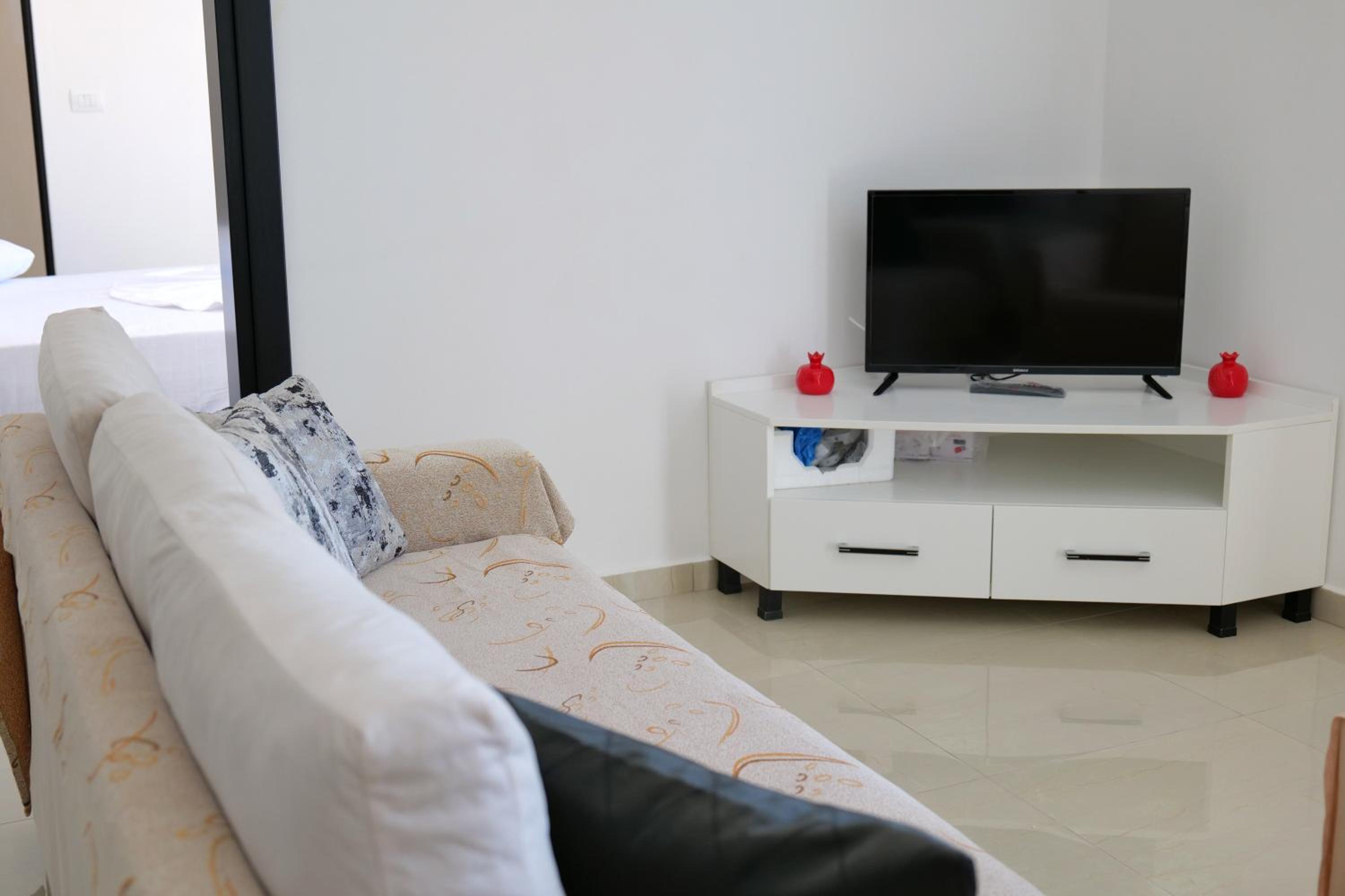 Vila Xhafa