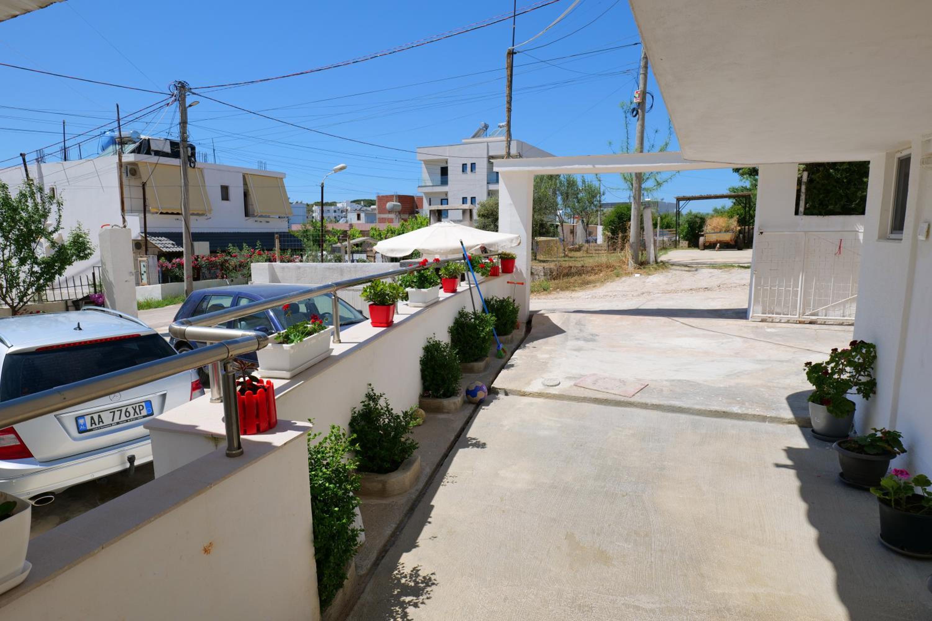 Vila Xhafa