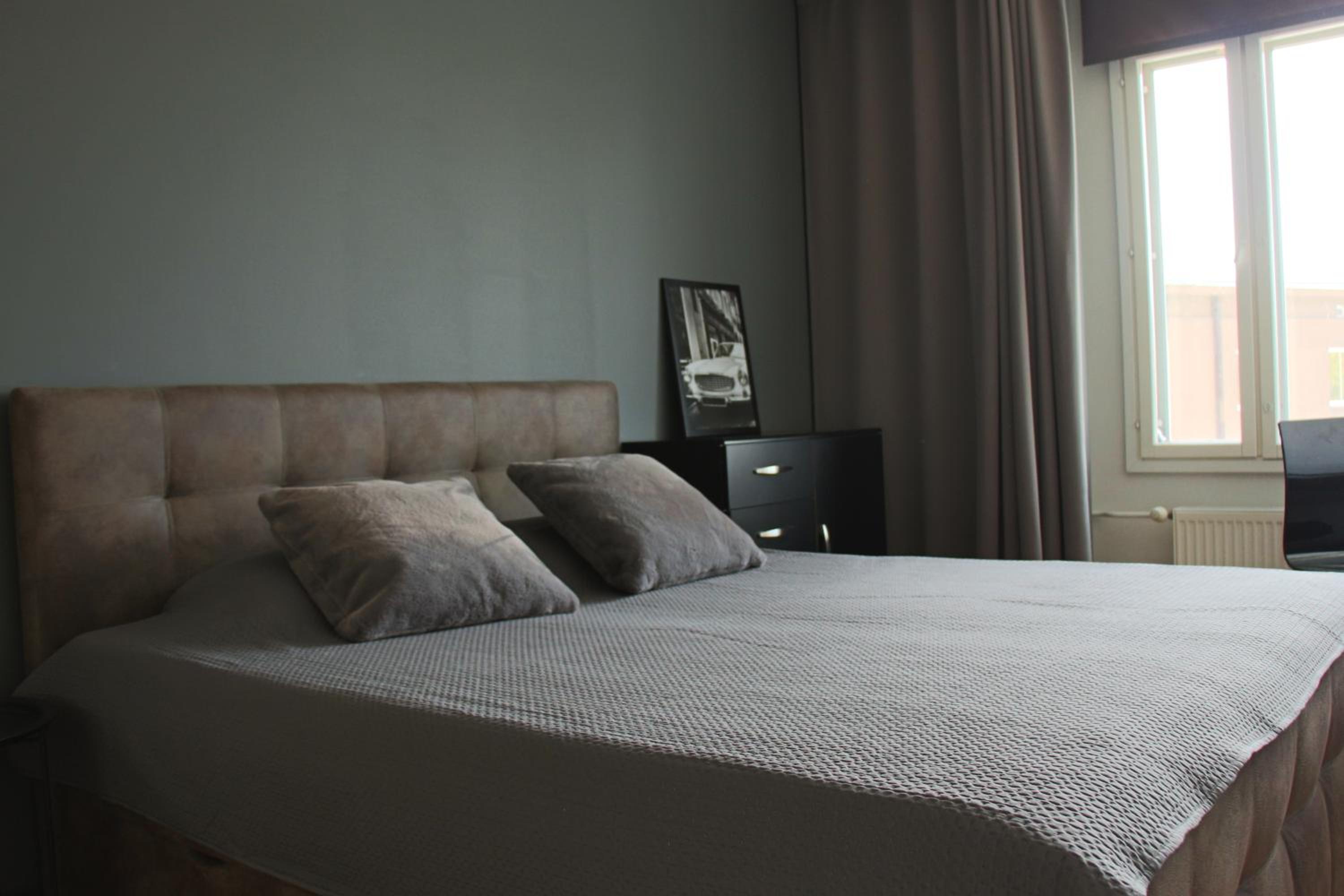 NEW Modern 4-room Apartment with big Balcony and undeground parking in Center of Tallinn view 3