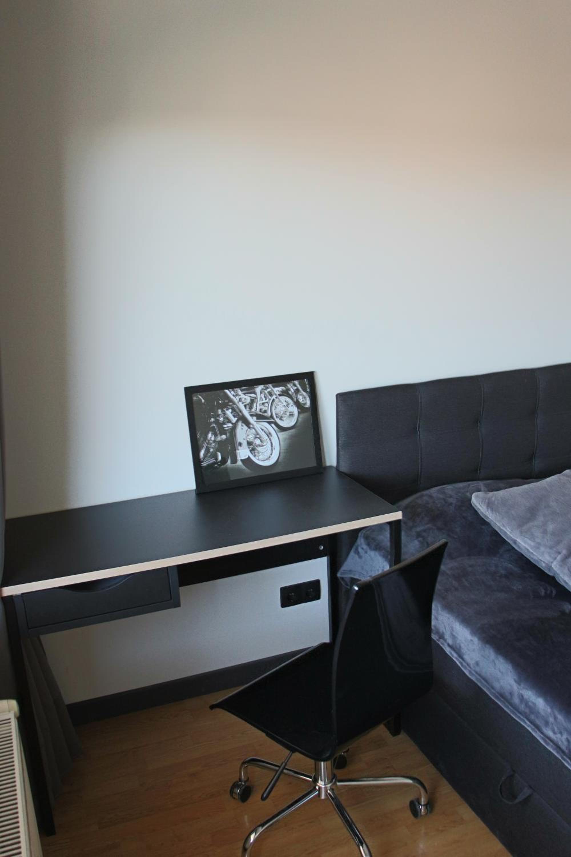 Photo 12