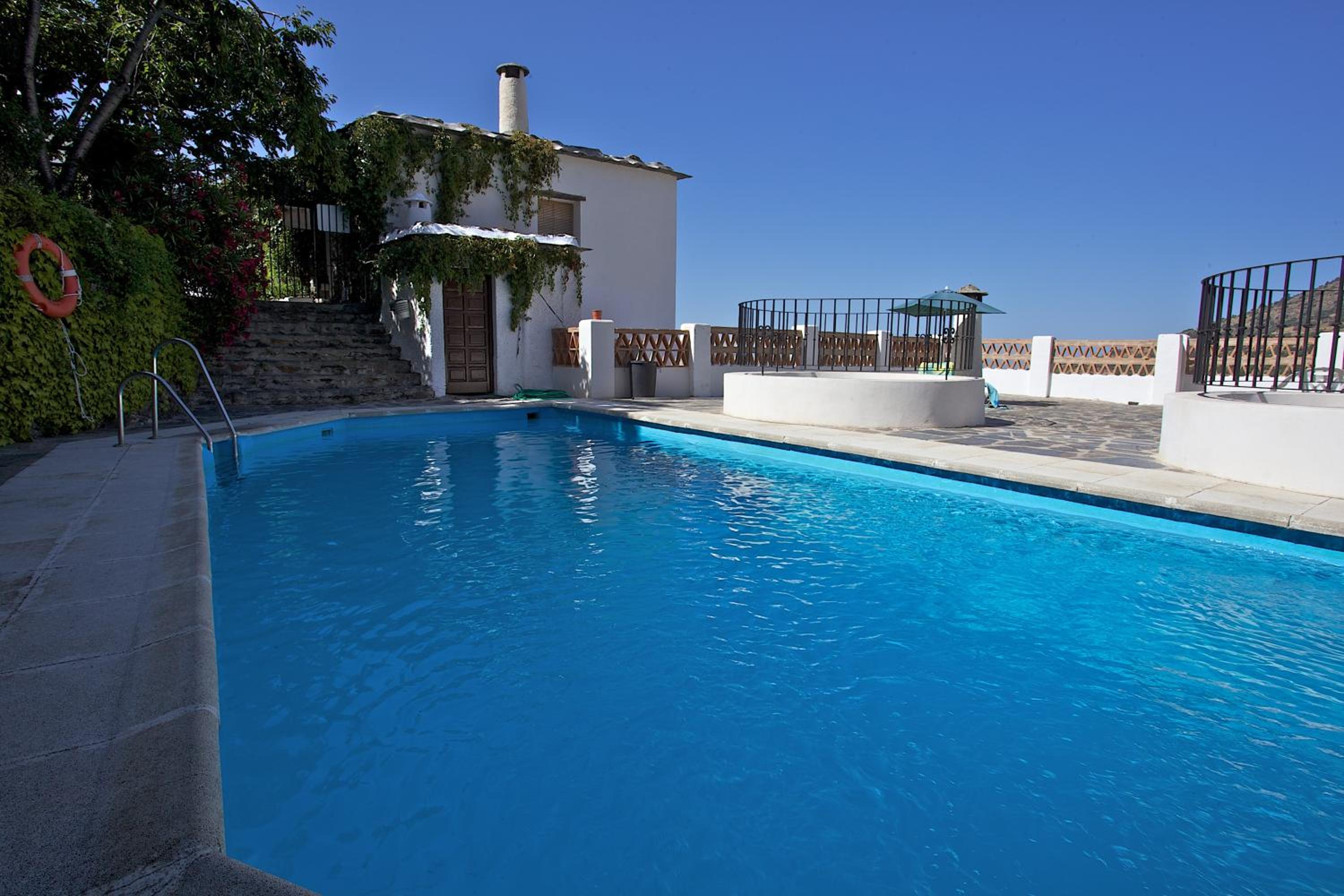 Casa Carole - 3 Bedroom Luxury Apartment view 2