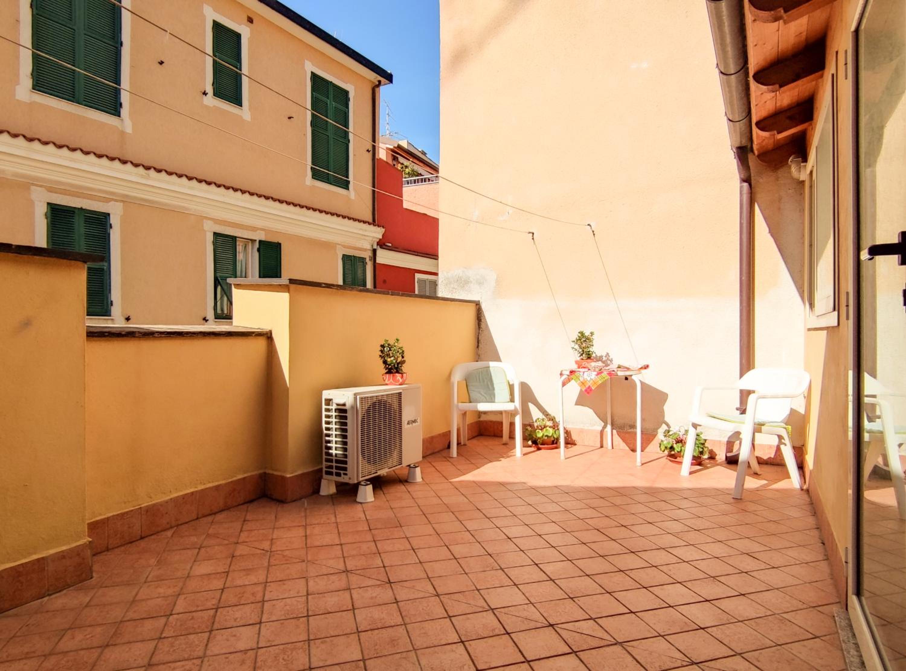 Cavaliere - By Ligooria