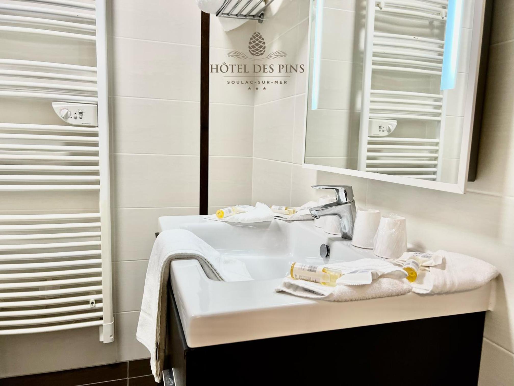 Hotel des Pins - Property Image 33