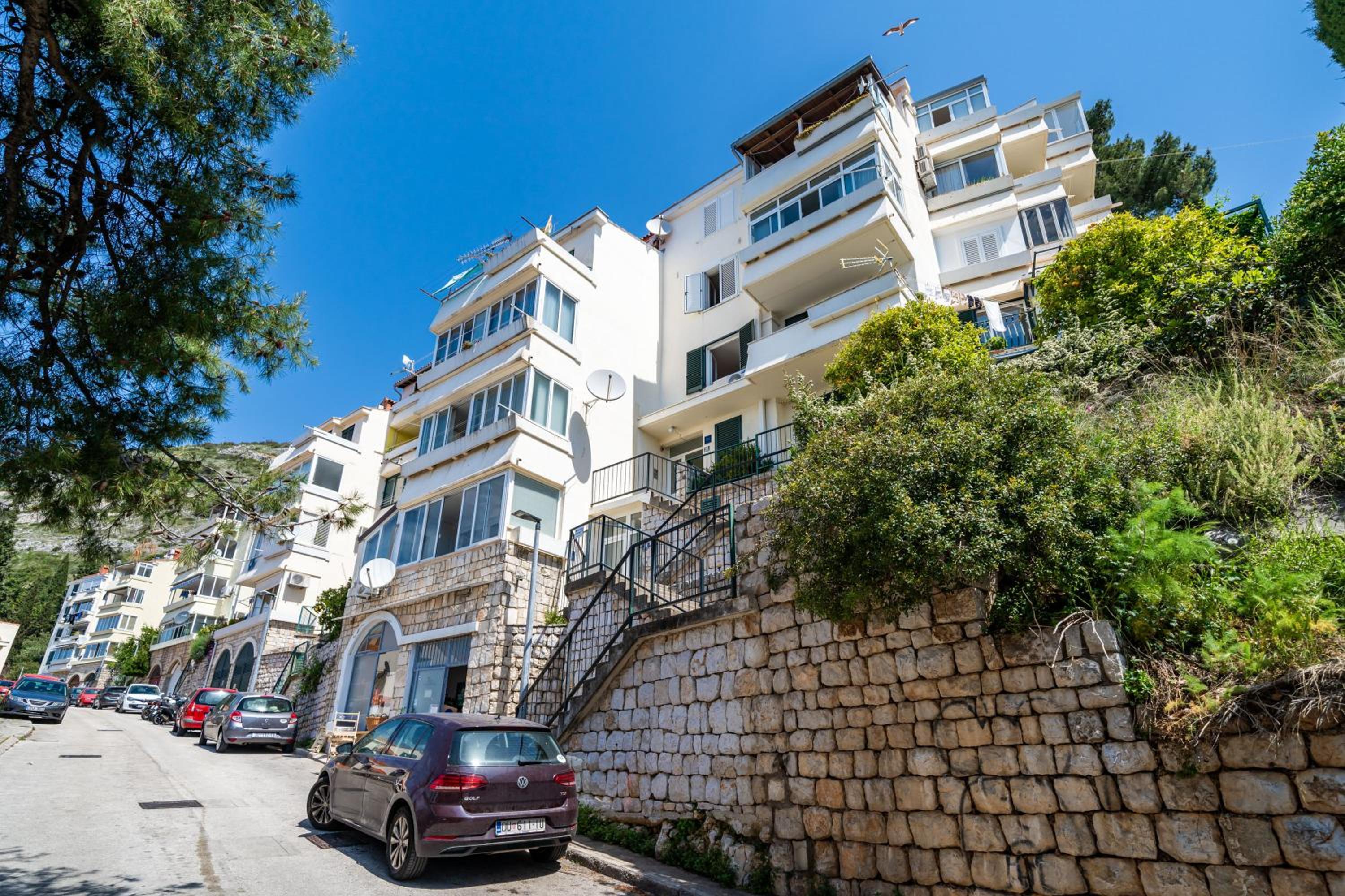 Apartment Bakus