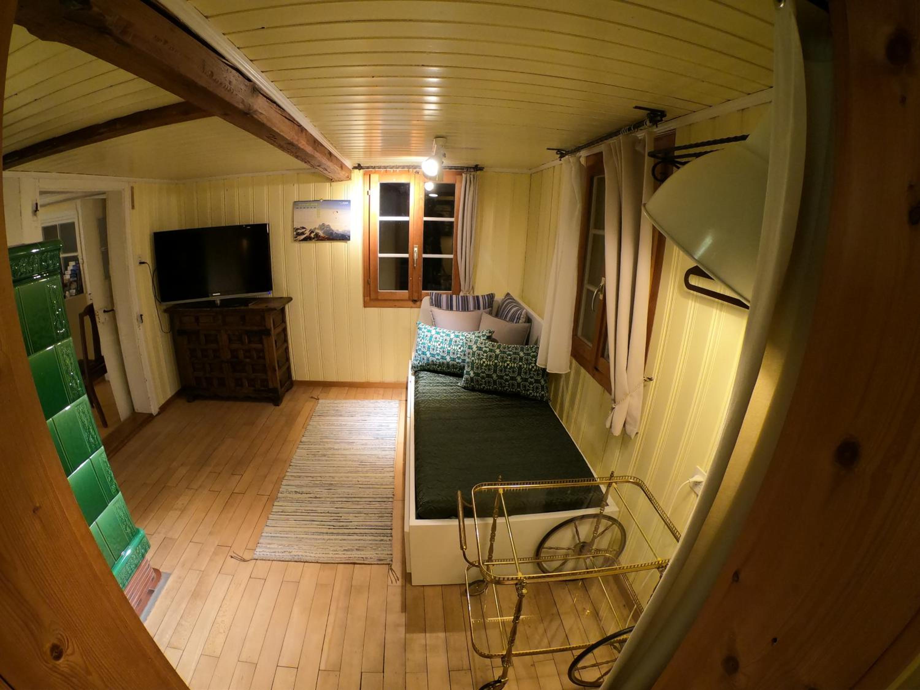 Photo 19