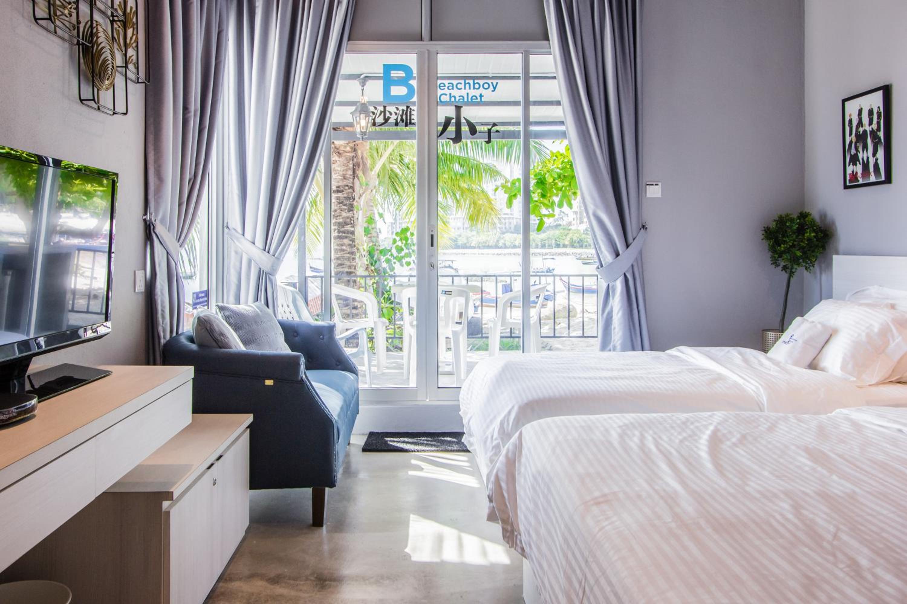 Hotel Beachboy Chalet By The Beach - Image 1