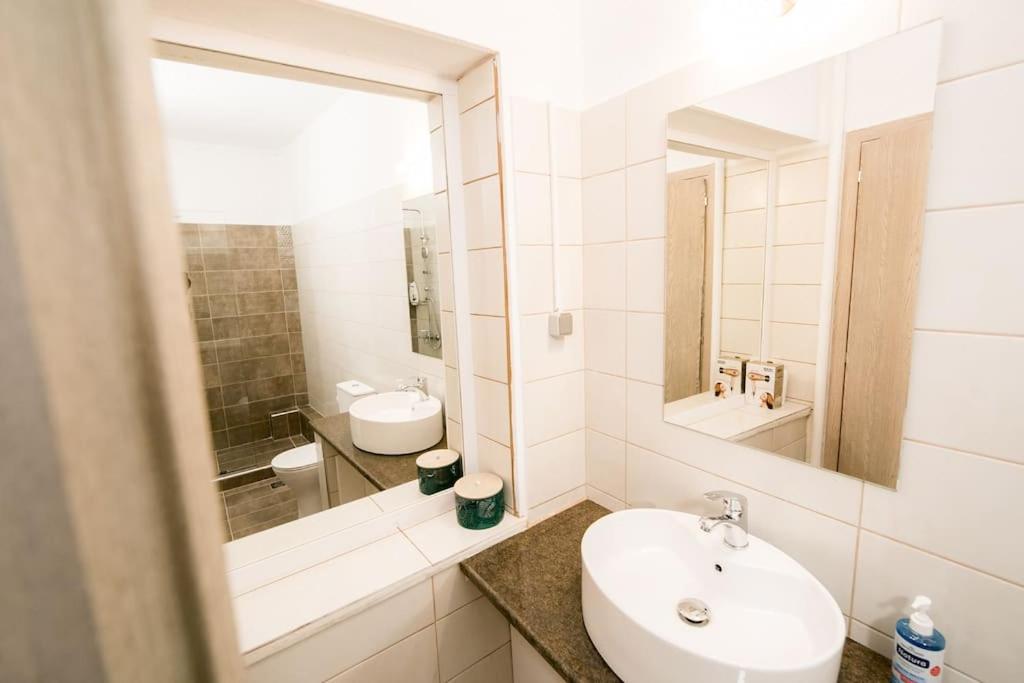 *Magnifique* New House - Full Comfort! view 2