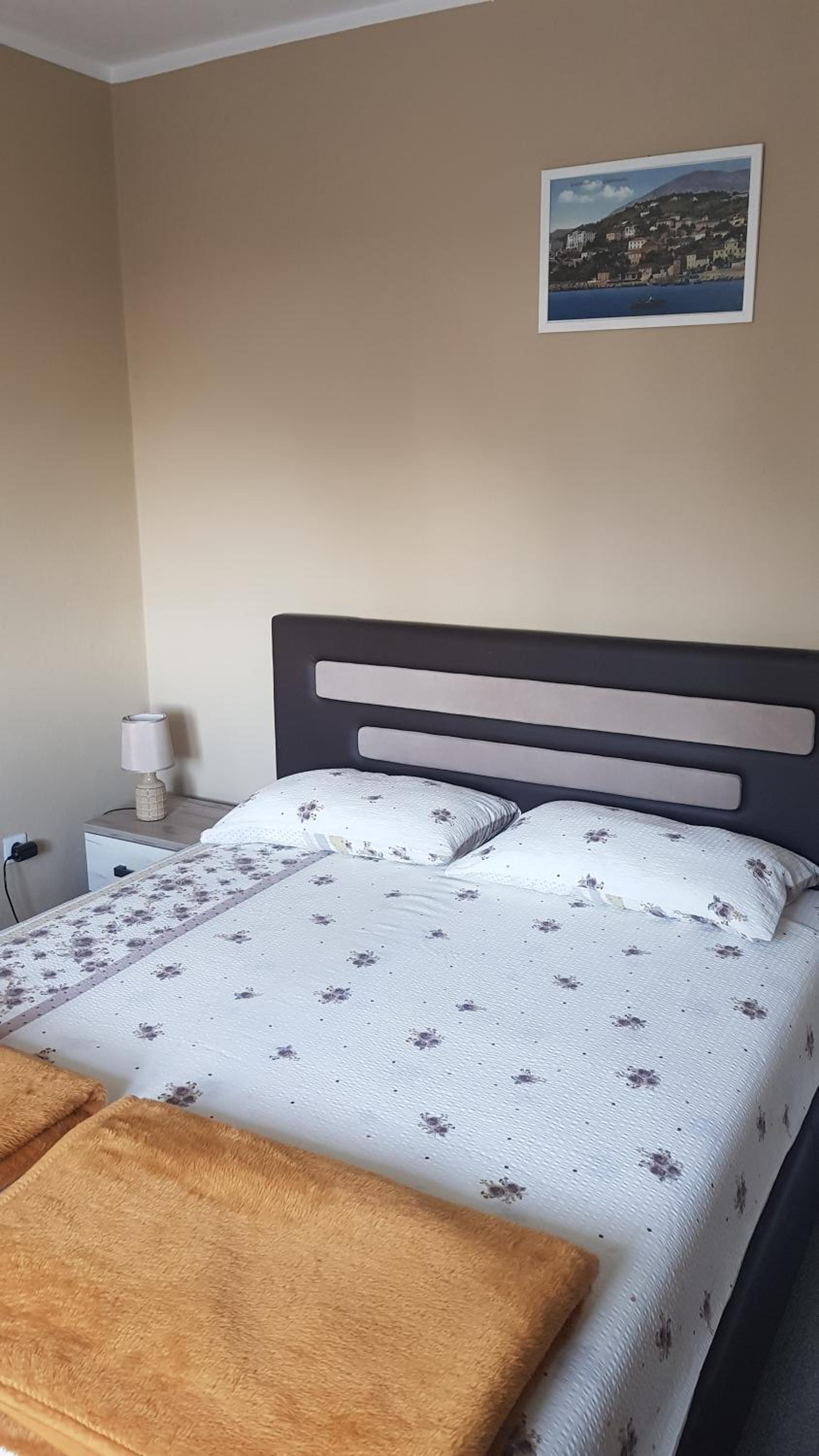 Apartment Lidija