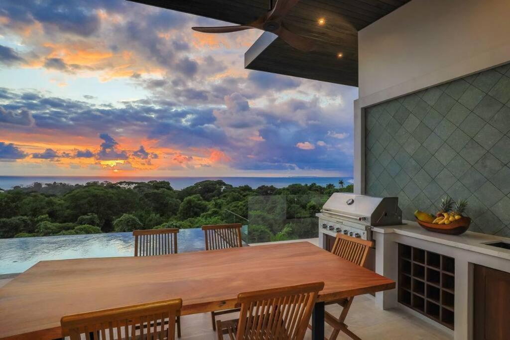 Casa Solaz - by Pura Villas