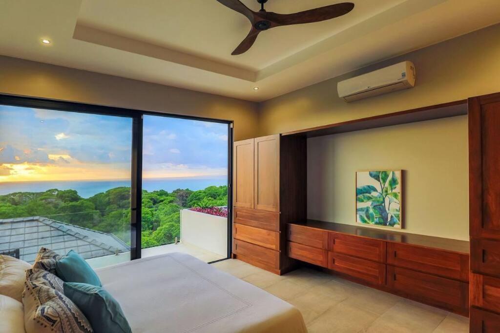 Casa Solaz - by Pura Villas