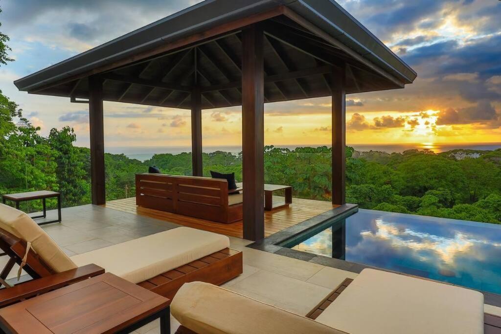 Casa Solaz - by Pura Villas