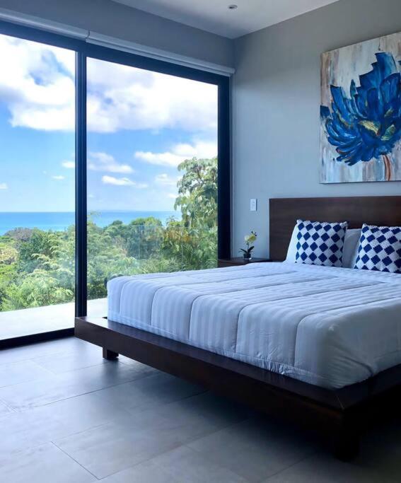 Casa Solaz - by Pura Villas