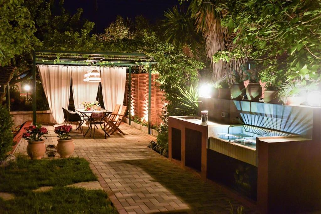 Hotel The Red House in Dassia - Image 1