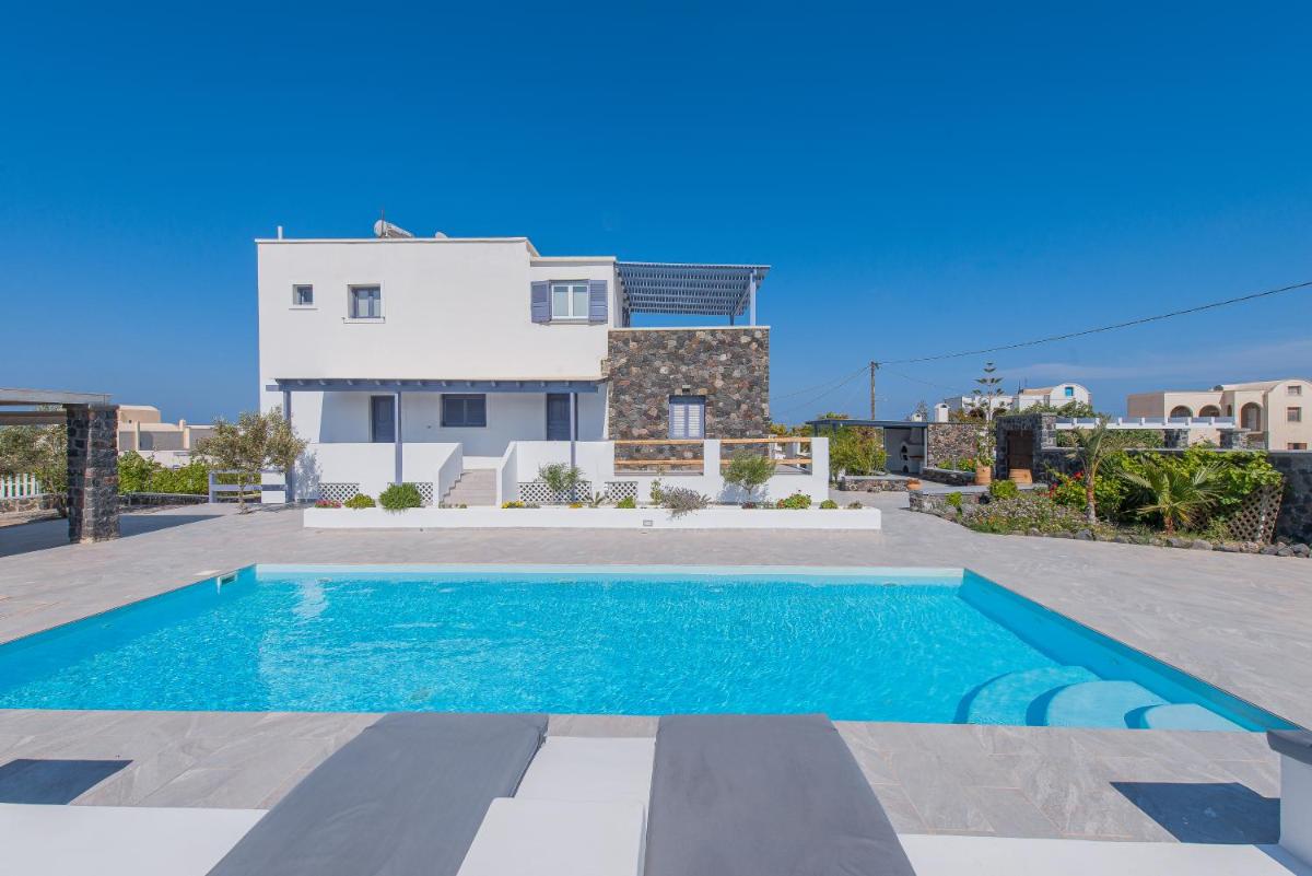 Golden Sunrise Suites photo 5