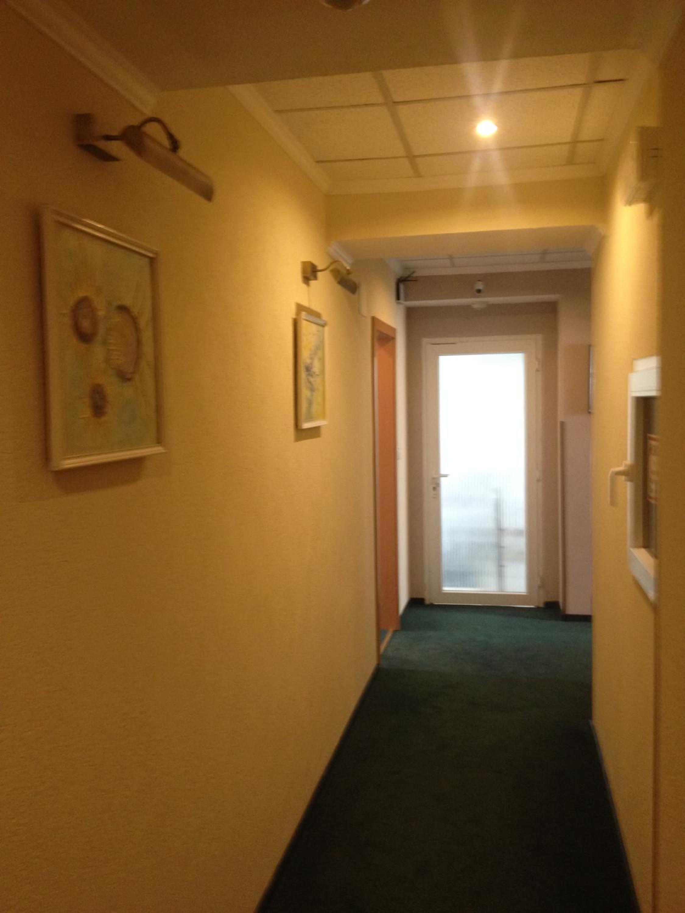 Photo 49