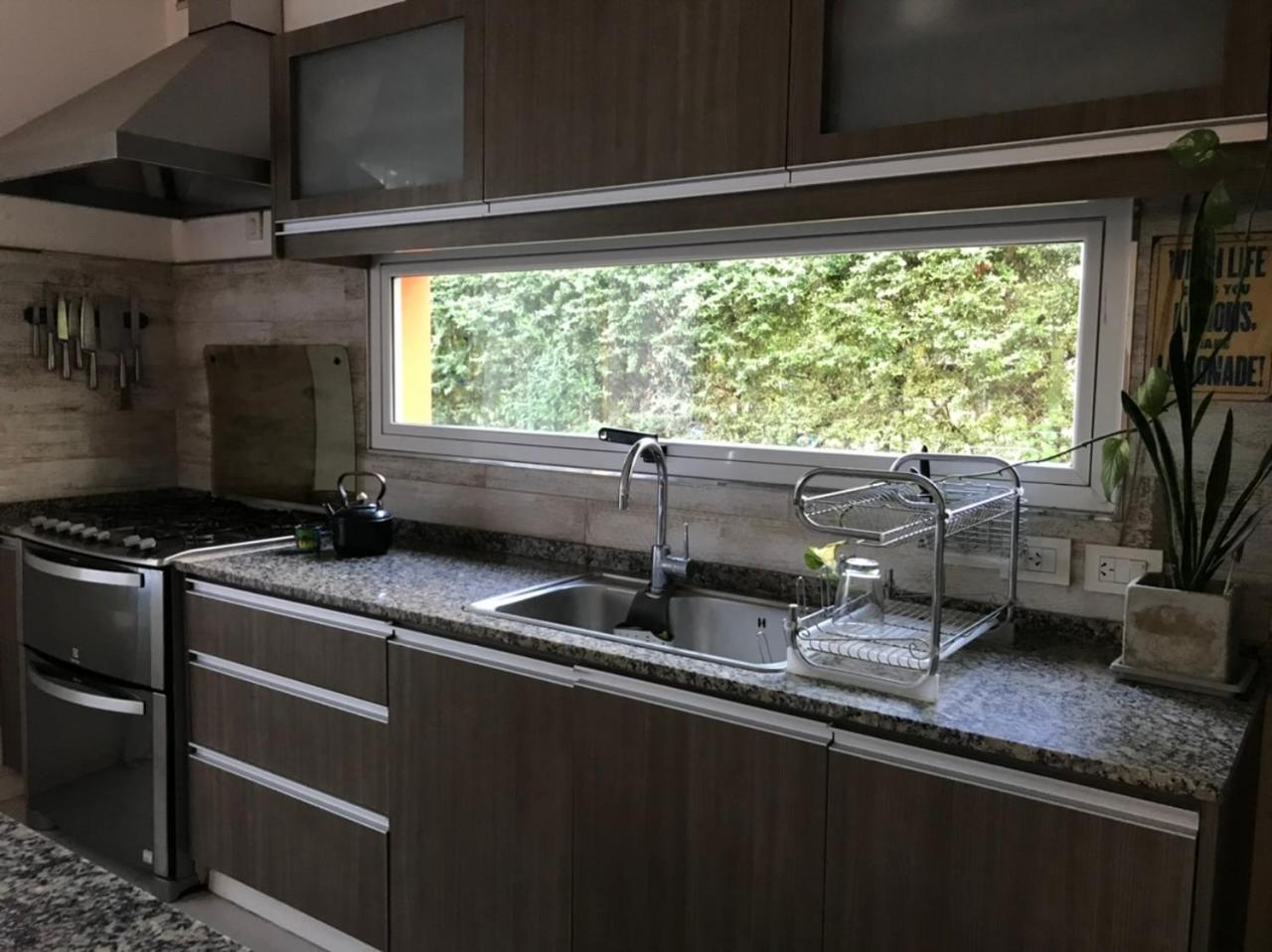 Casona alegre con pileta y patio