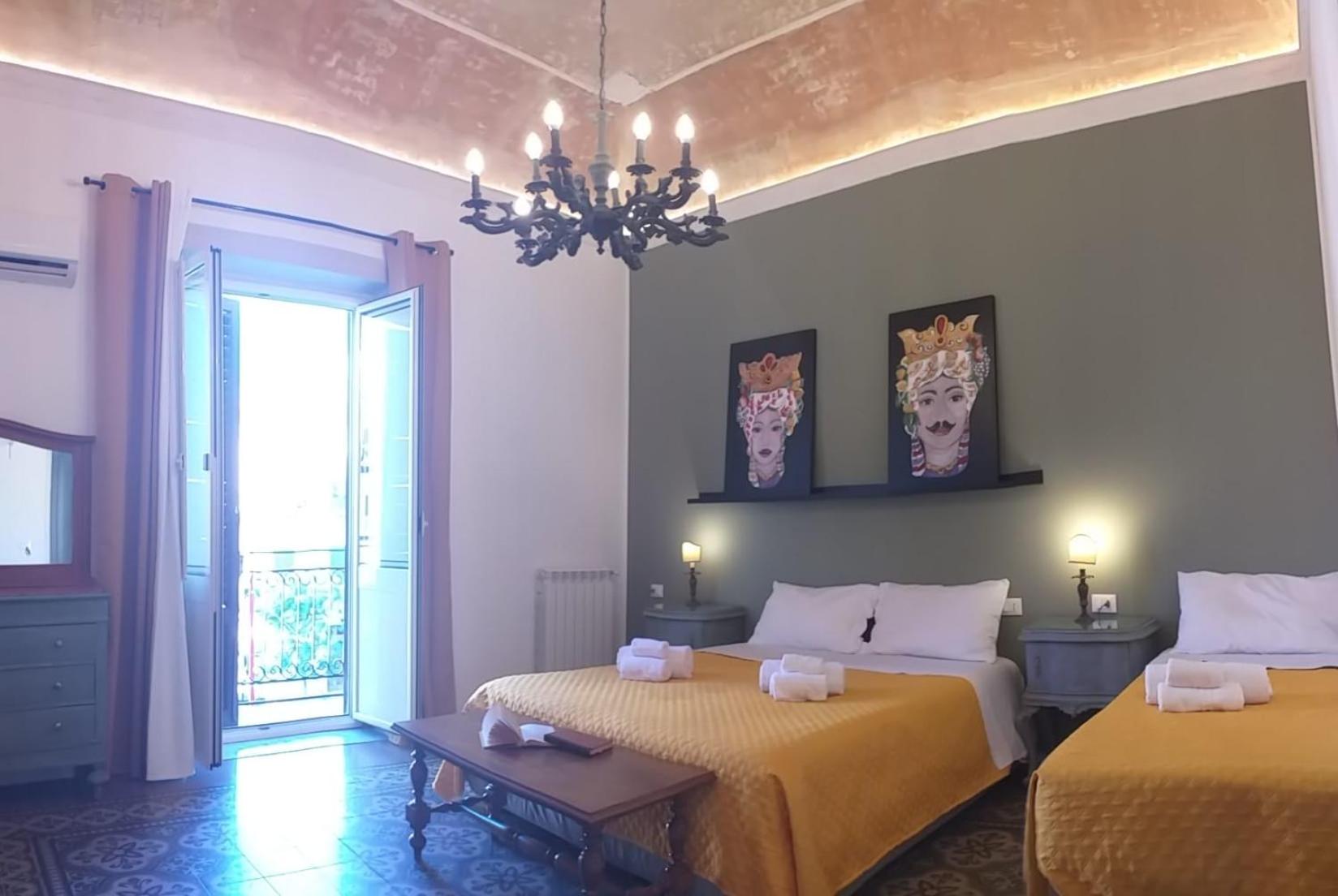 Binario 91 Rooms en Palermo — hotel room