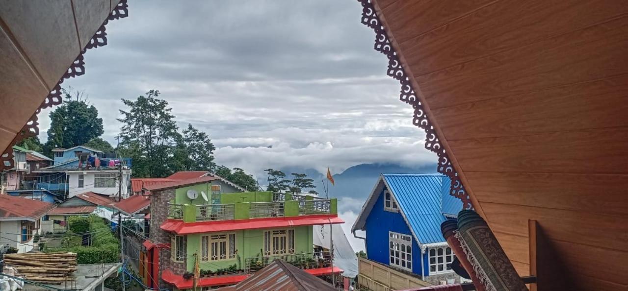 Gurung homestay