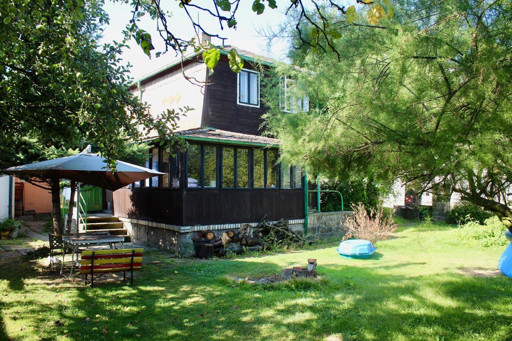 Old Summer House with renovated bathroom