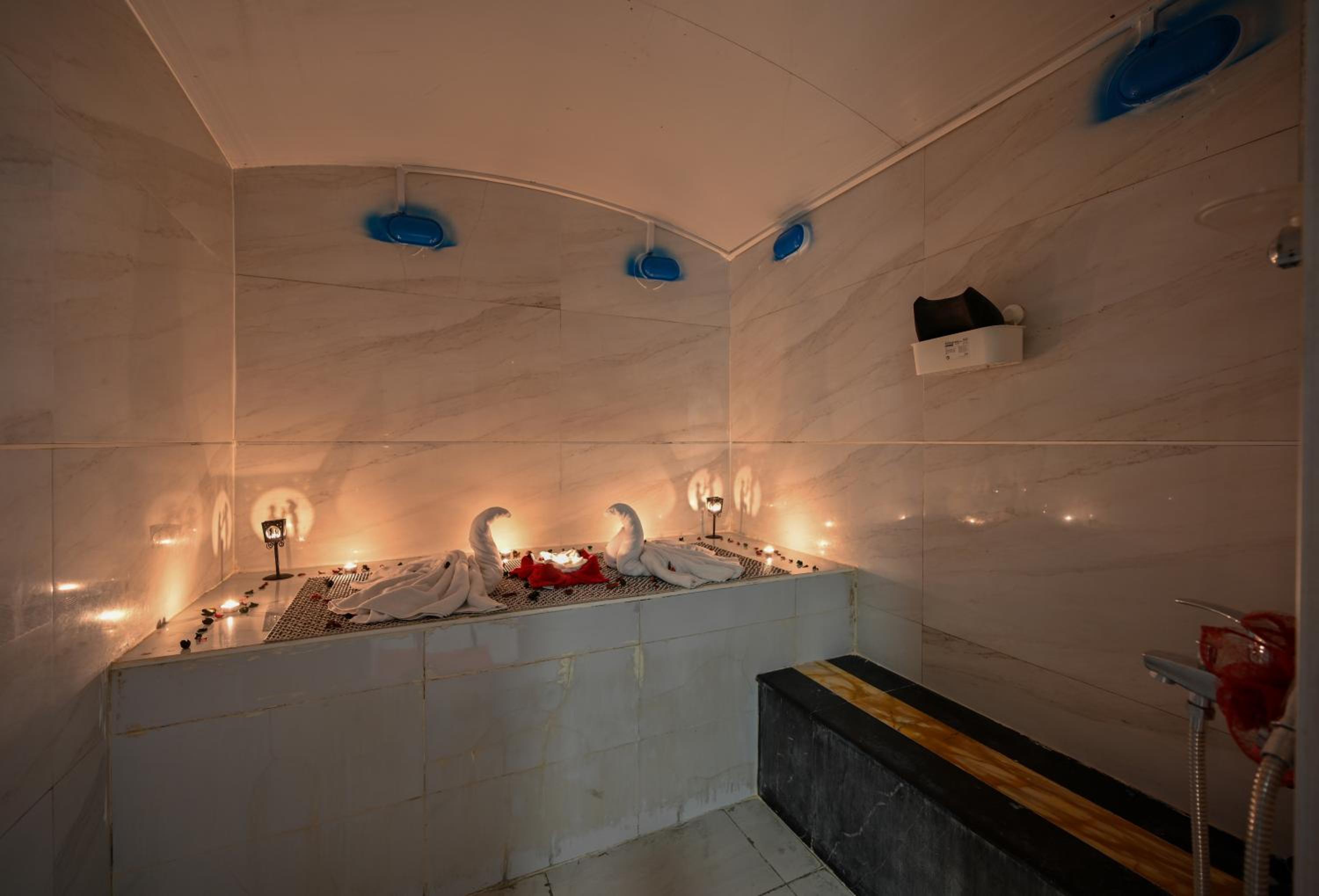 Al Mansour Suites Hotel photo 55 of 56