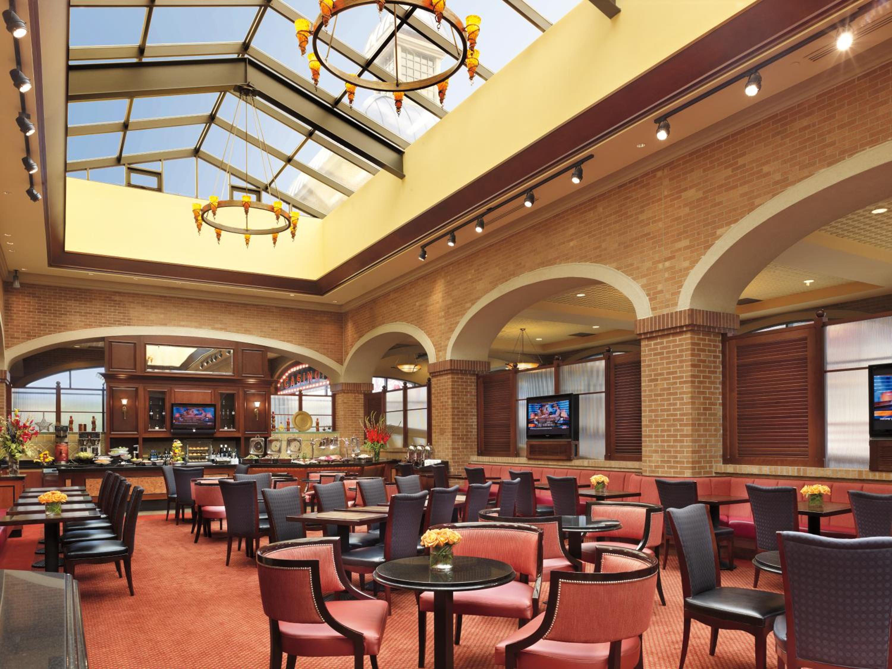 Council Bluffs Vacations - Ameristar Casino Hotel Council Bluffs - Property Image 8