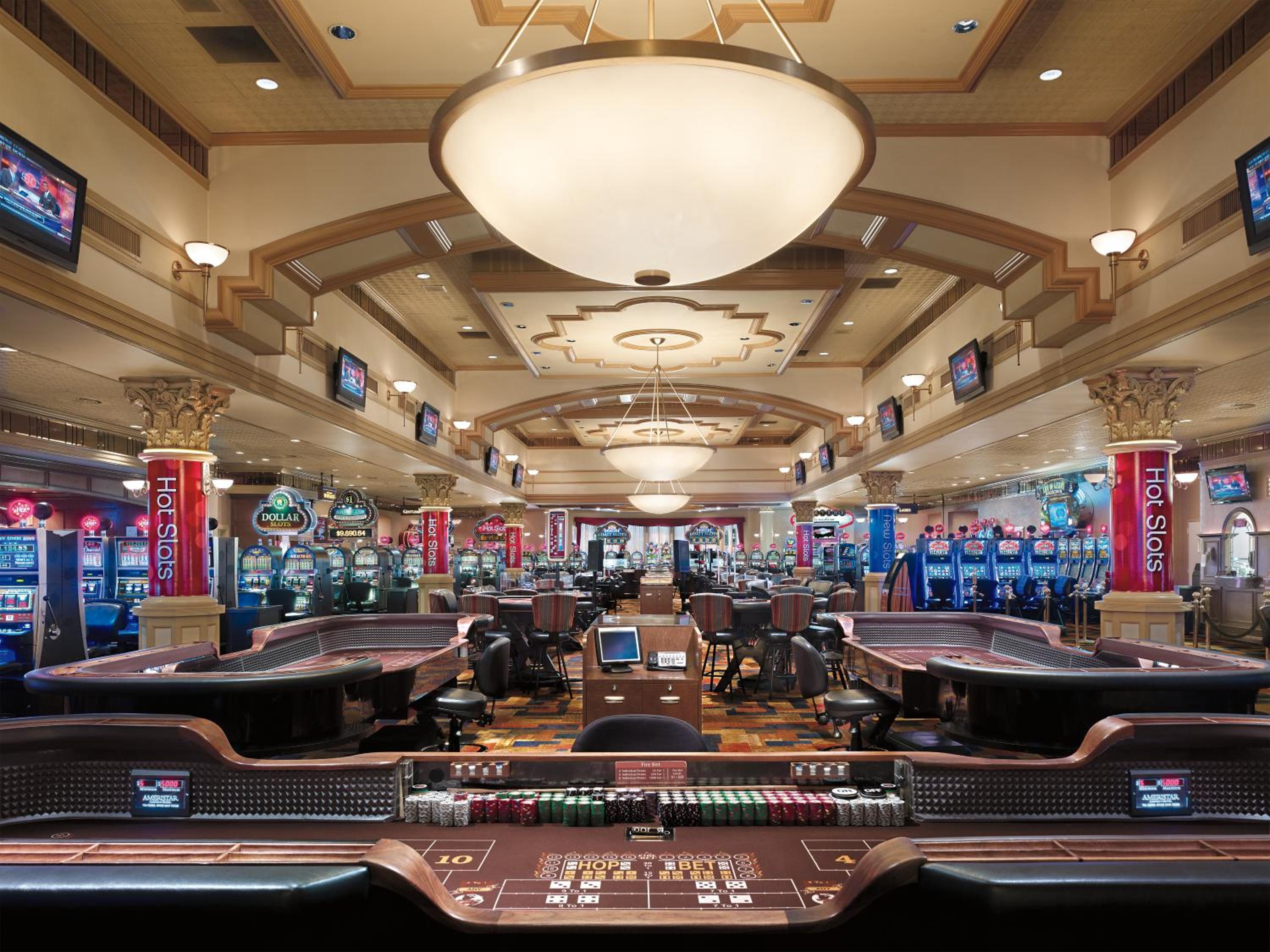 Council Bluffs Vacations - Ameristar Casino Hotel Council Bluffs - Property Image 12