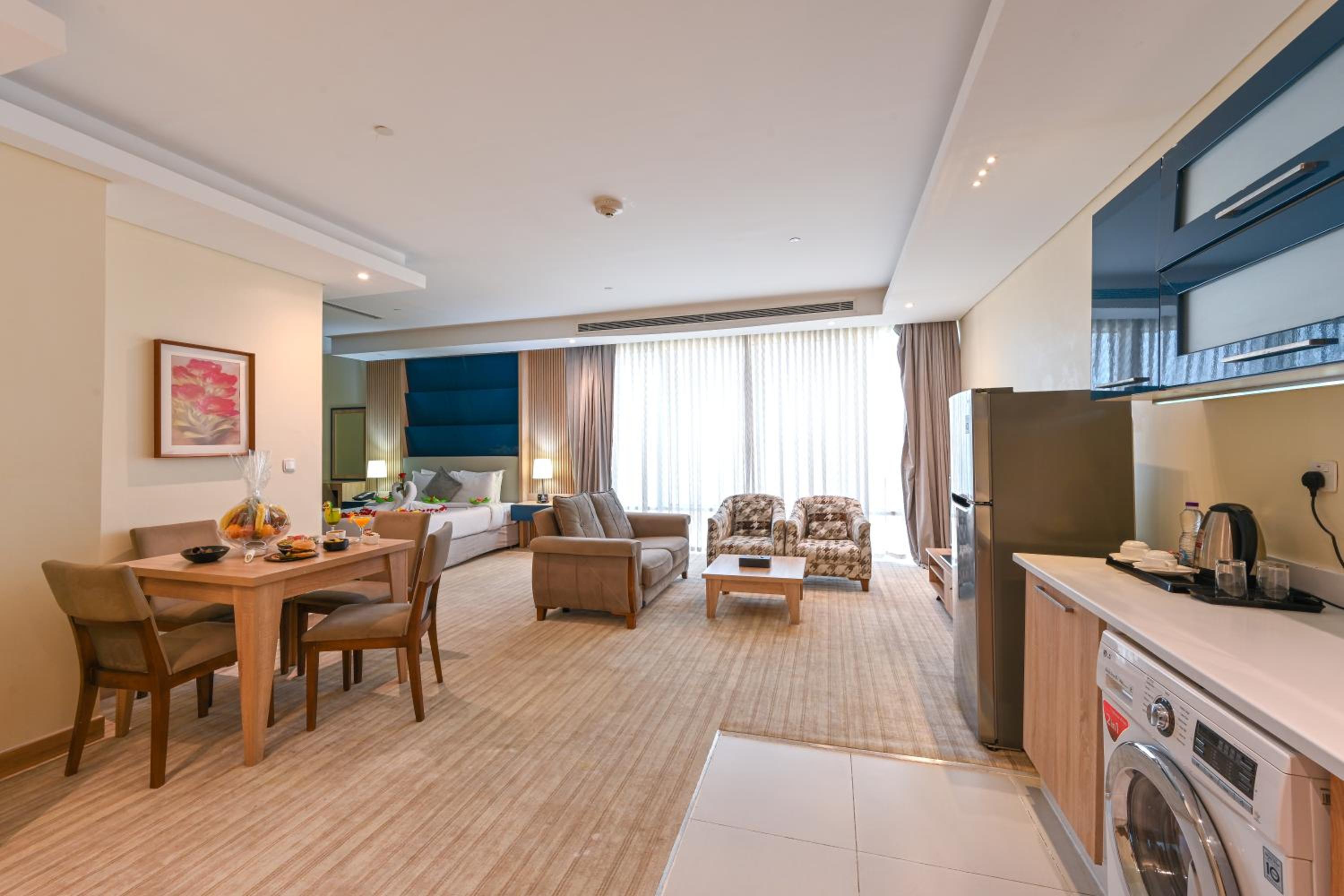 Al Mansour Suites Hotel photo 38 of 56