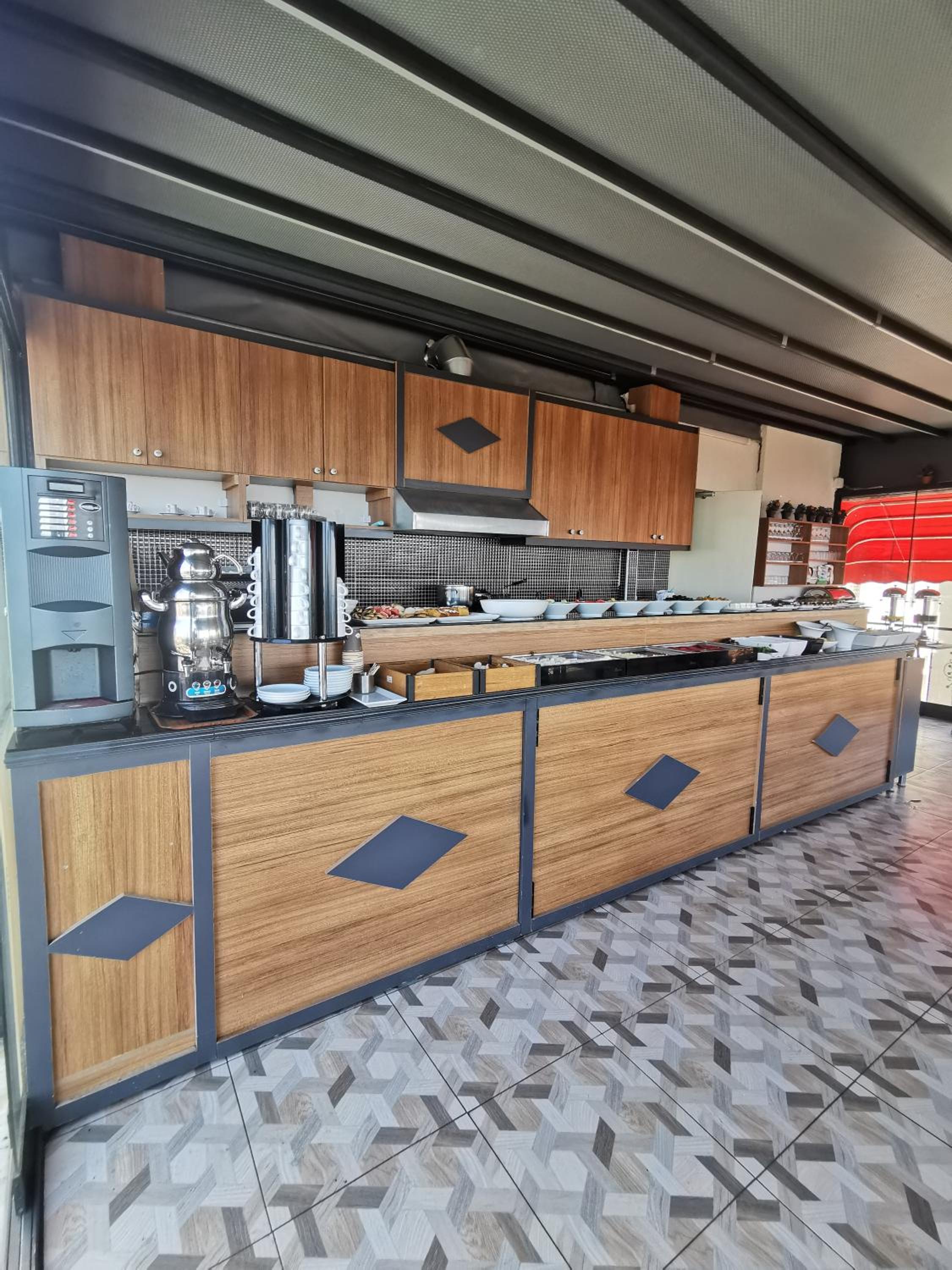 Apple Tree Otel - Image 37