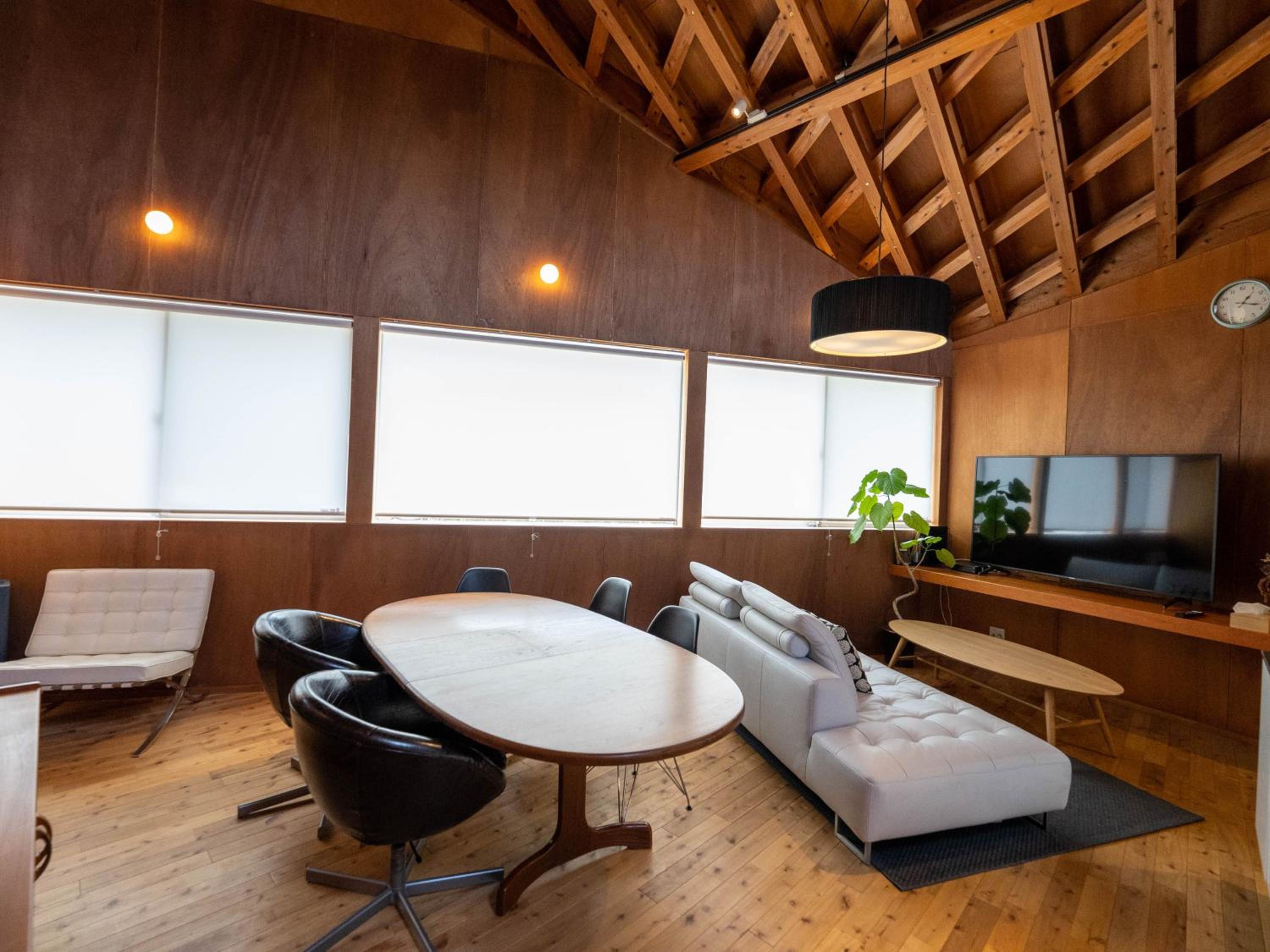 meeting & event spaces