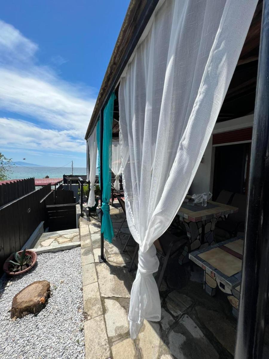 Maisonette 25m from the sea view 2