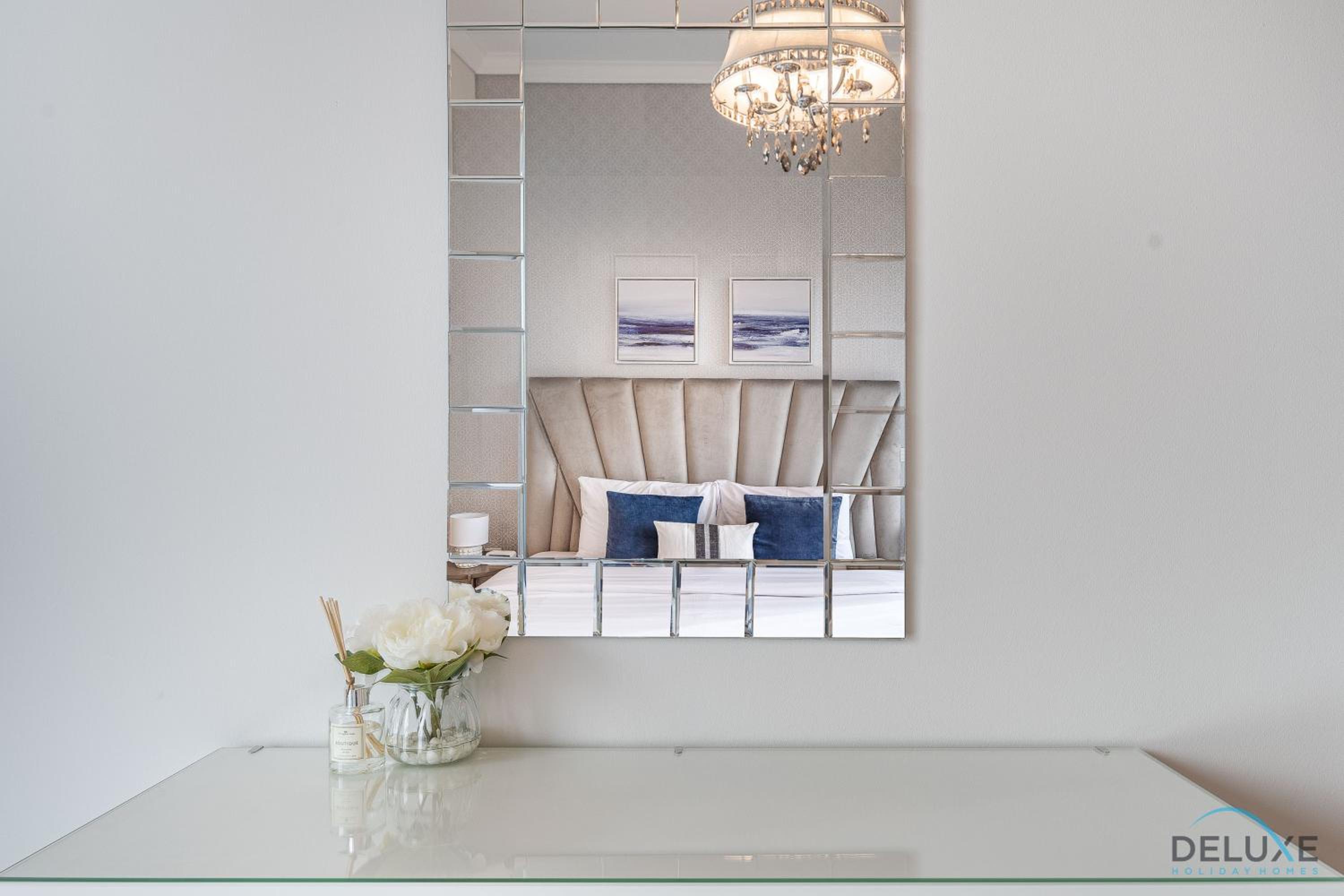 Scenic 1BR at Ocean Heights Dubai Marina by Deluxe Holiday Homes