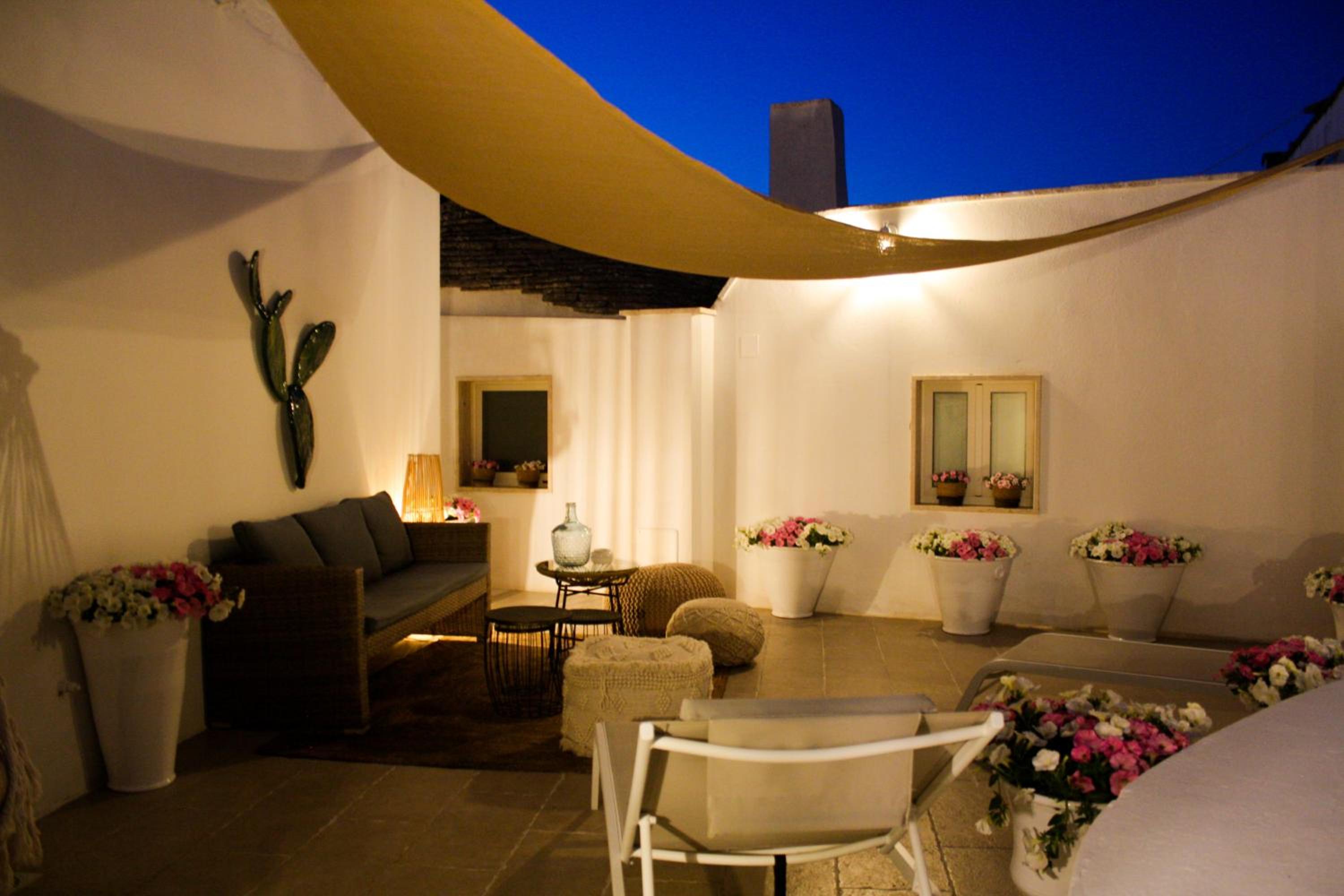 EnjoyTrulli - Unesco Site view 4