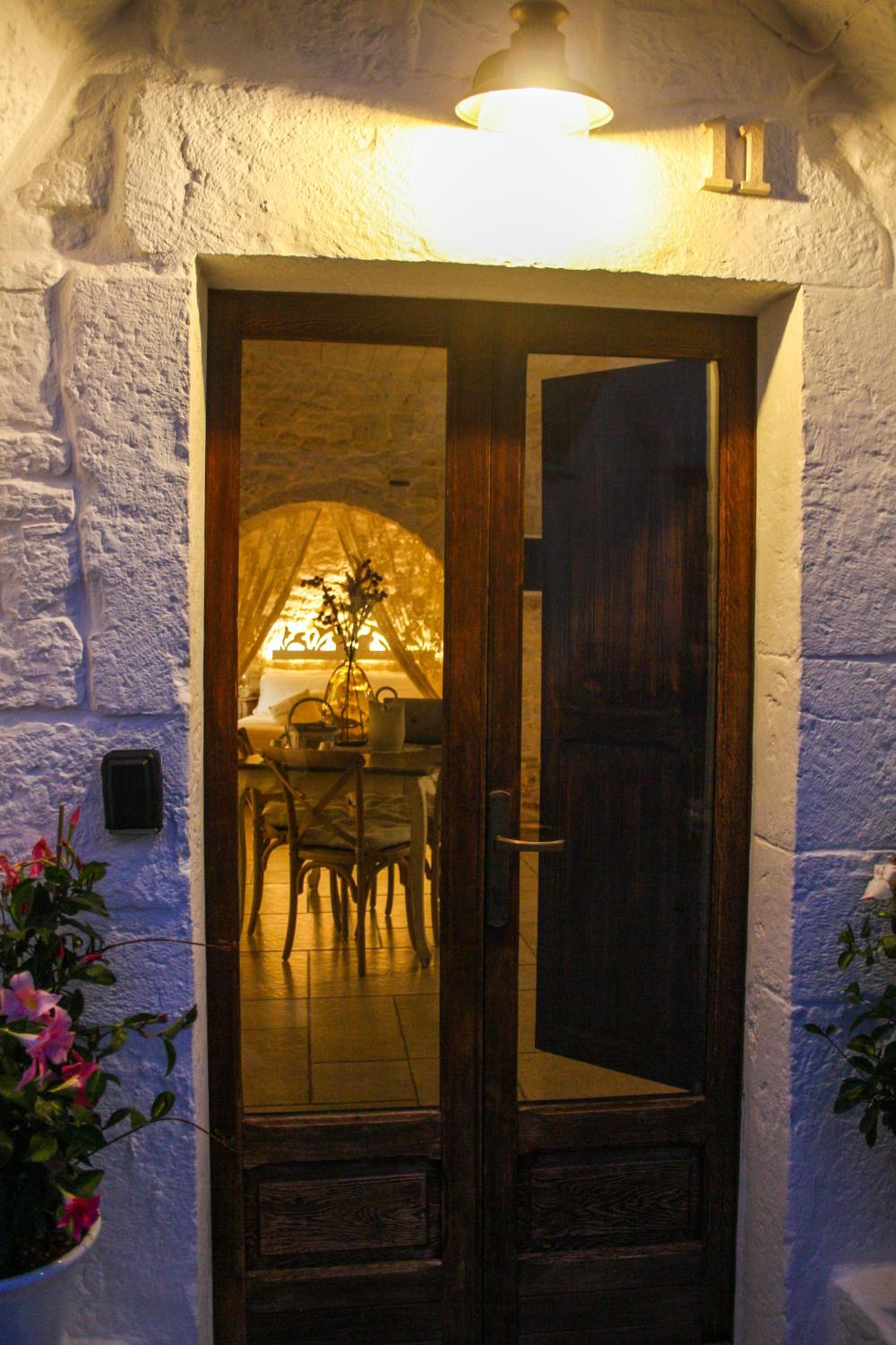 EnjoyTrulli - Unesco Site view 2