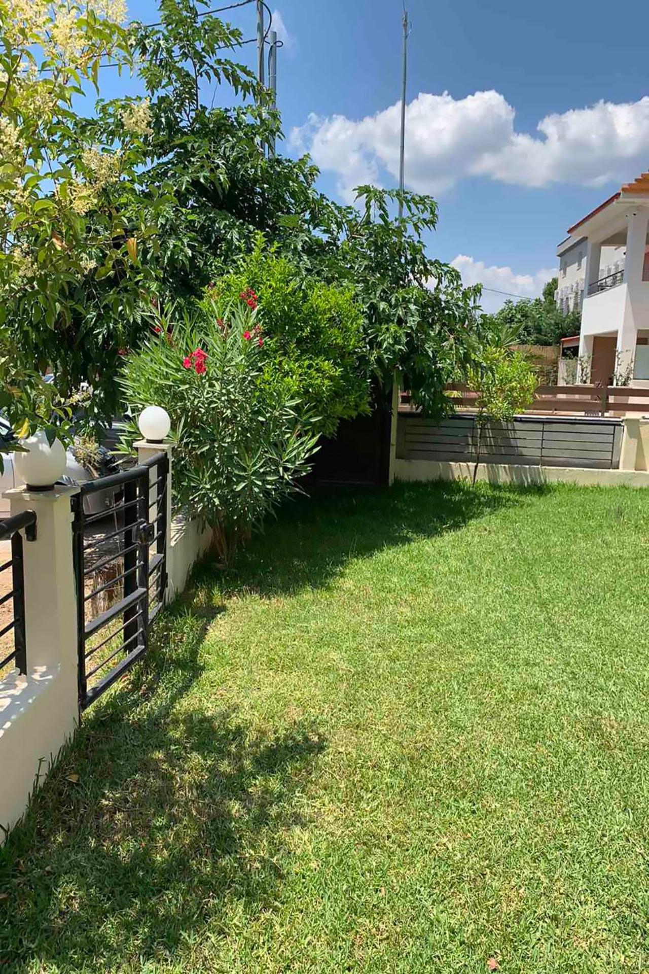 Guedin II Sea Side Maisonette view 5