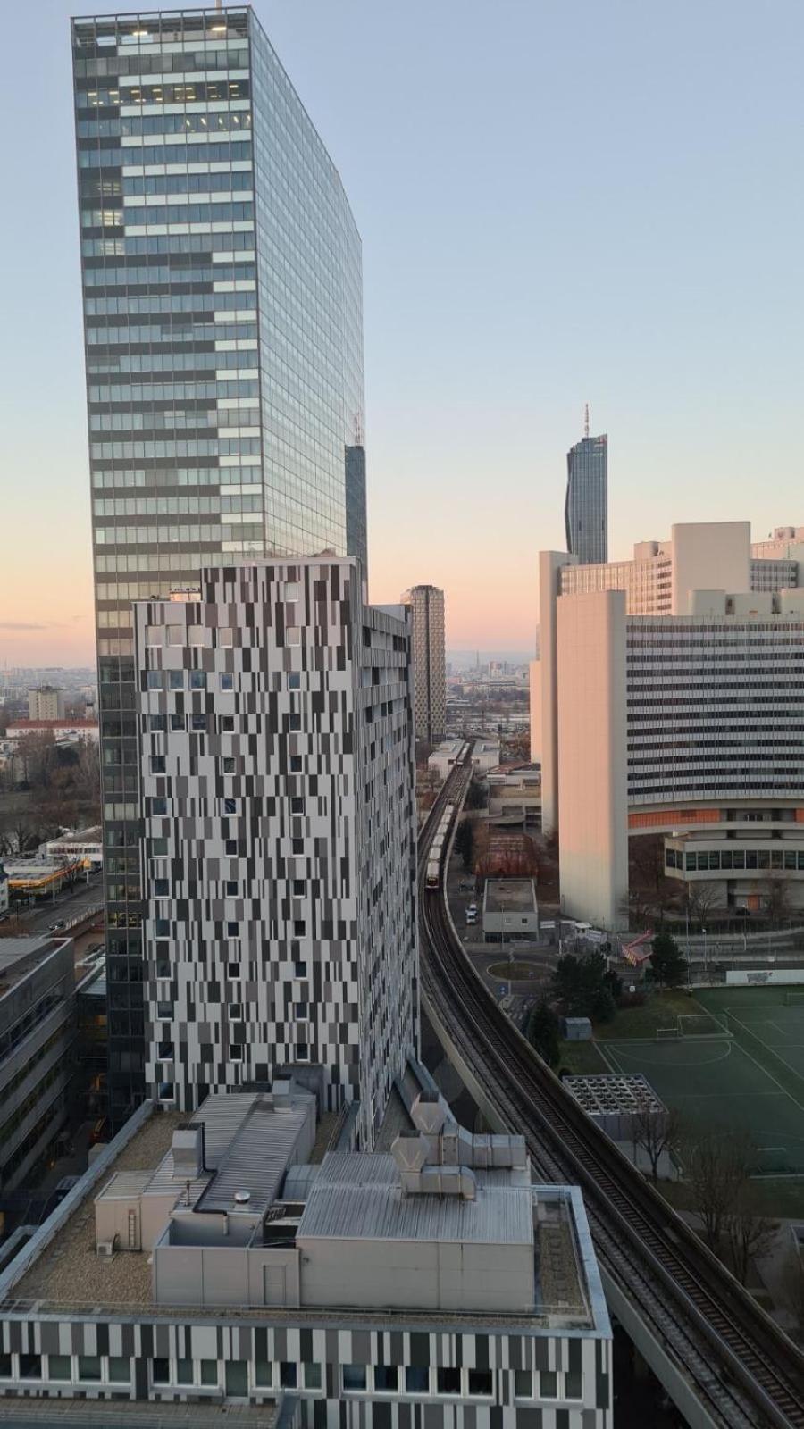 Flat UNO City