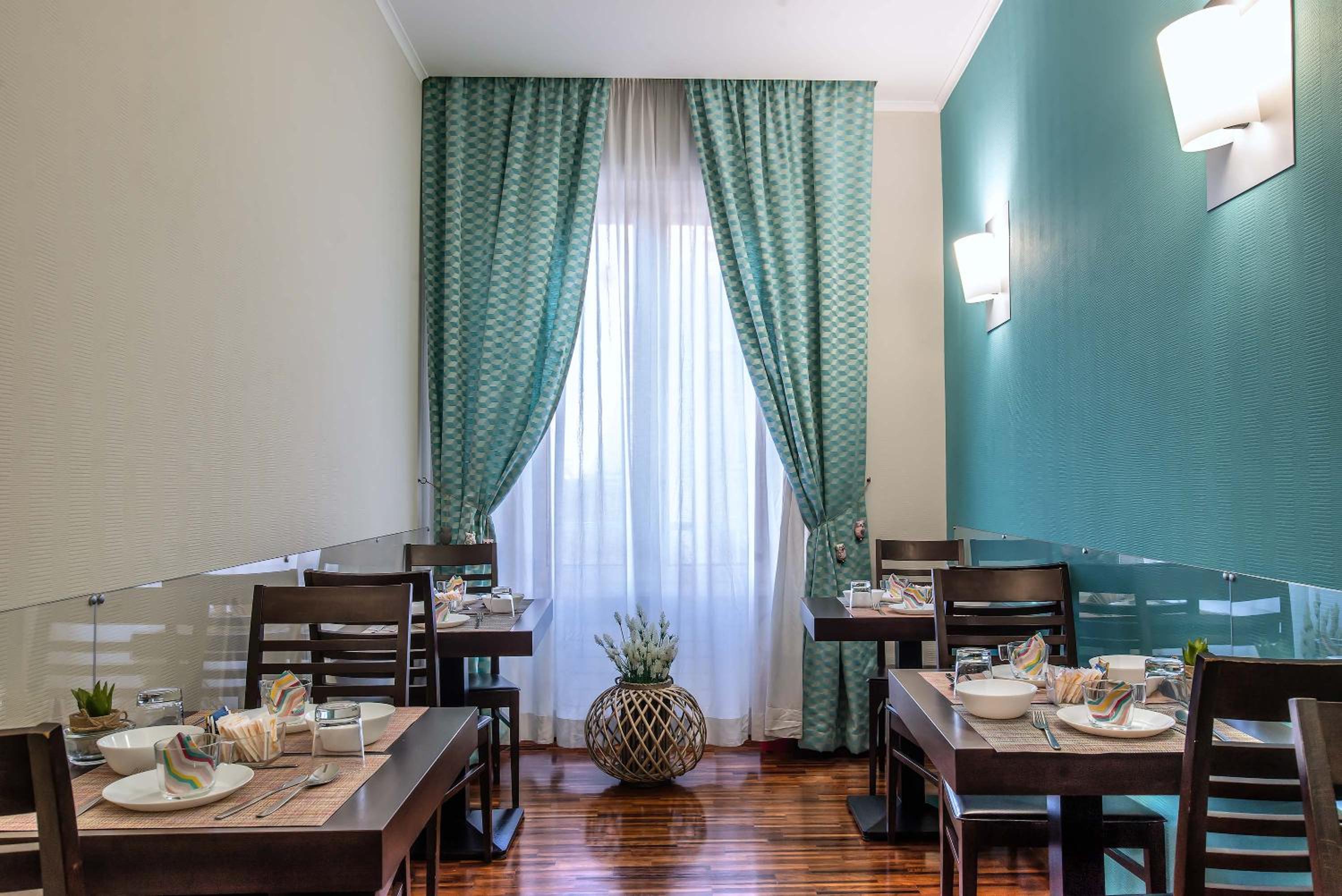 Merulana Inn Guest House
