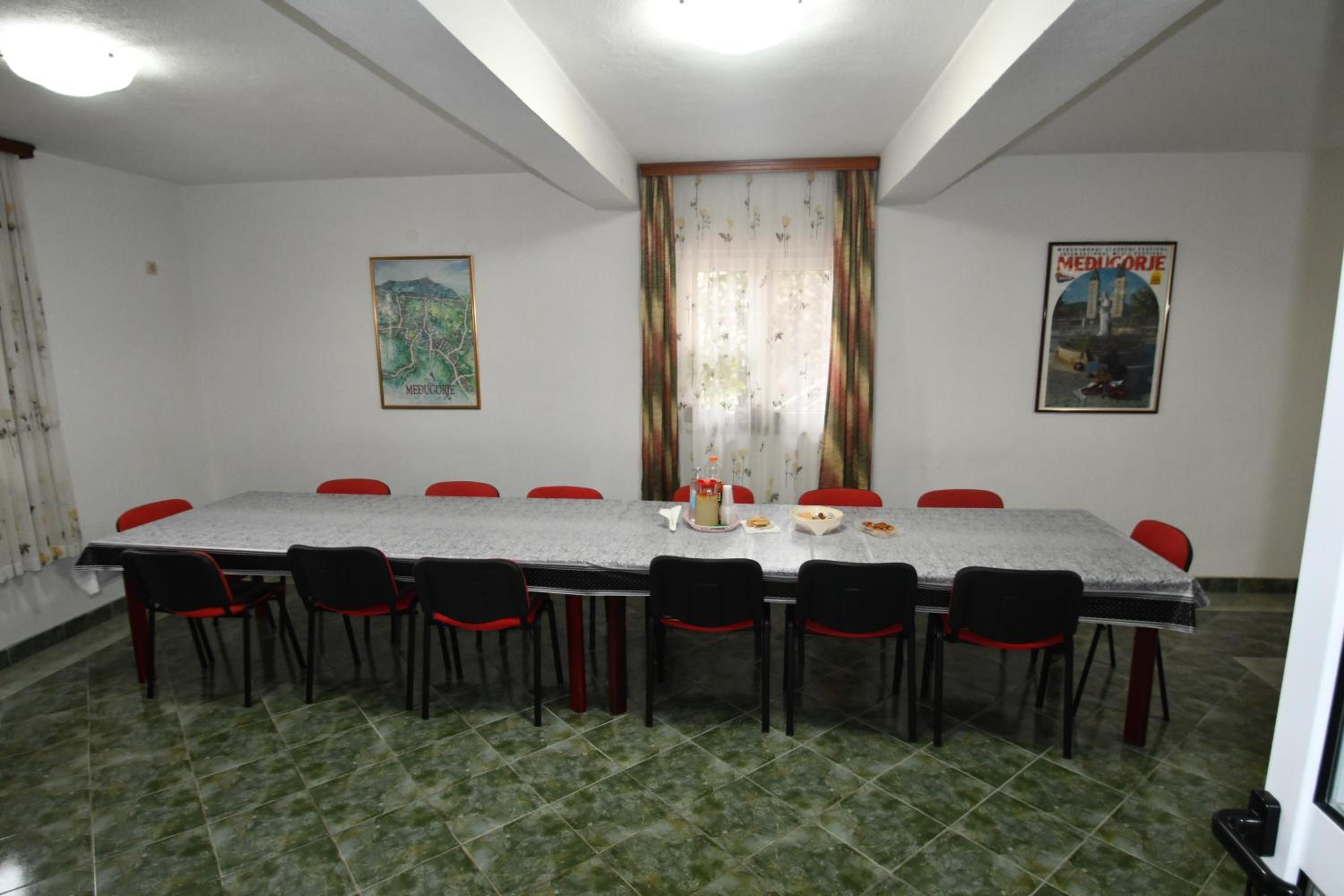 Casa Del Pellegrino M&A - Ostojići