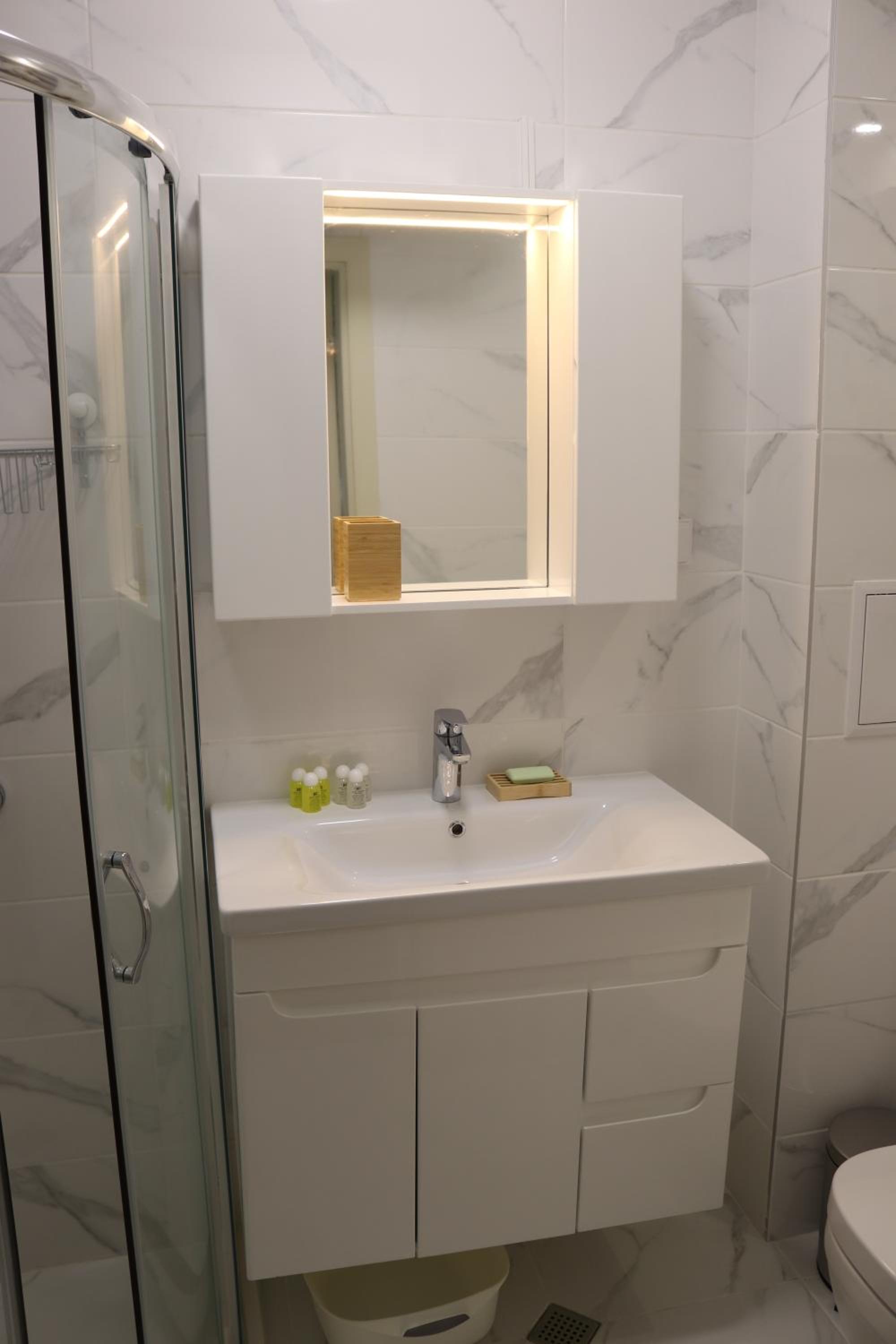 Valencia Gardens Luxury Studios