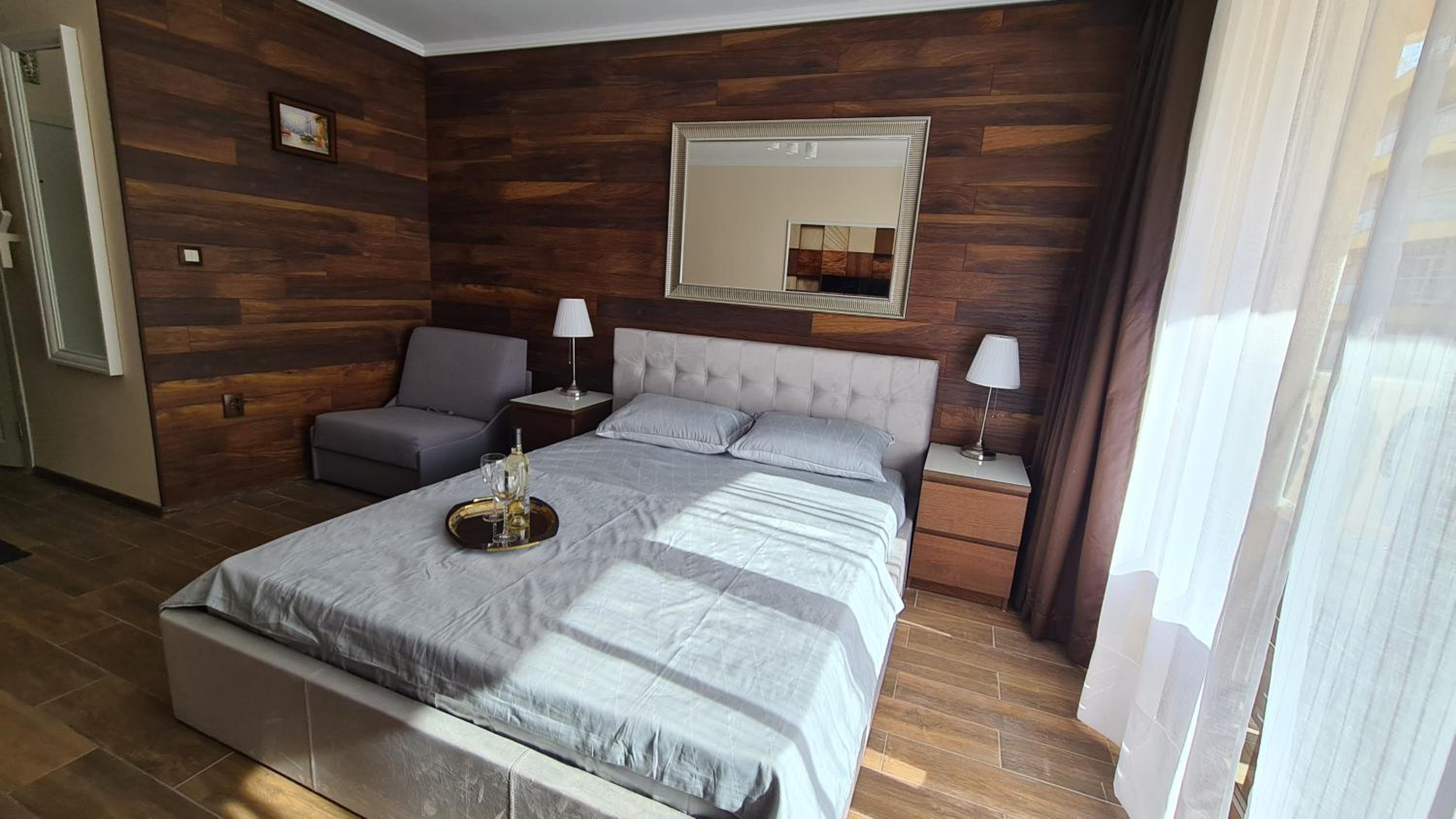 Valencia Gardens Luxury Studios