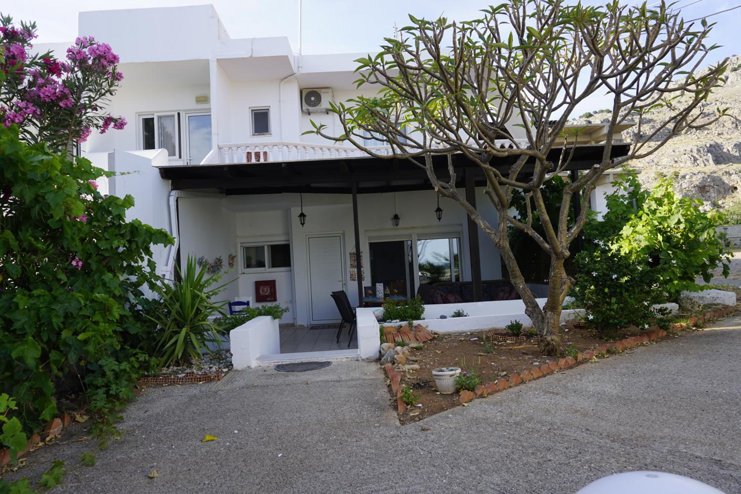 Nicholas Waves Beach Studios photo 5