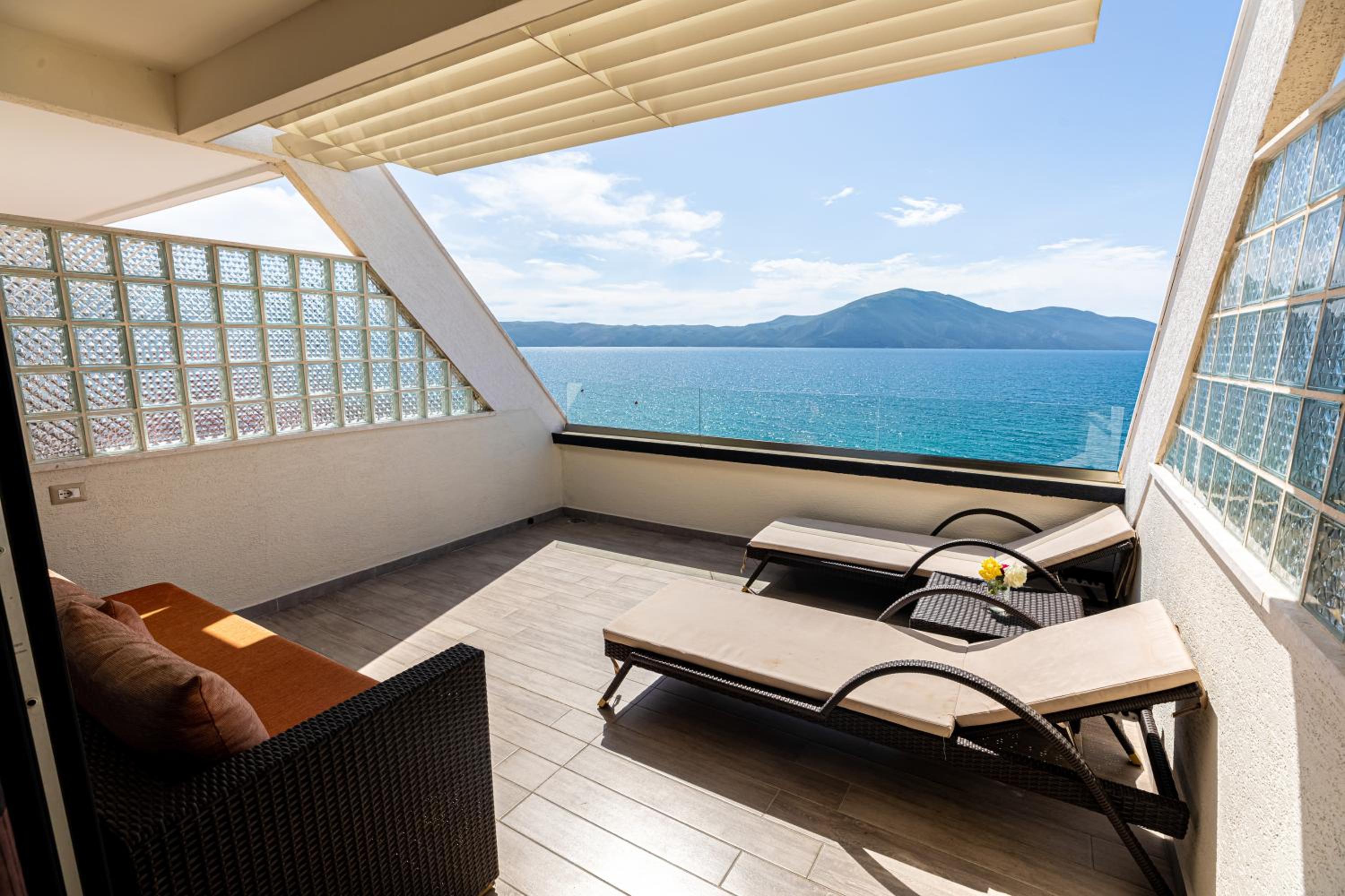 Hotel Picasso - Image 1