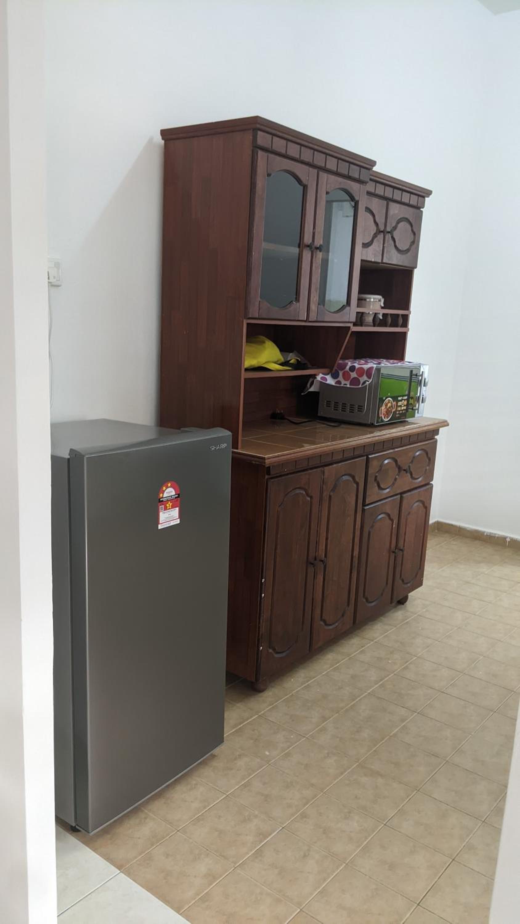 Johor Bahru 6 Bedrooms Corner House: Big & Comfort