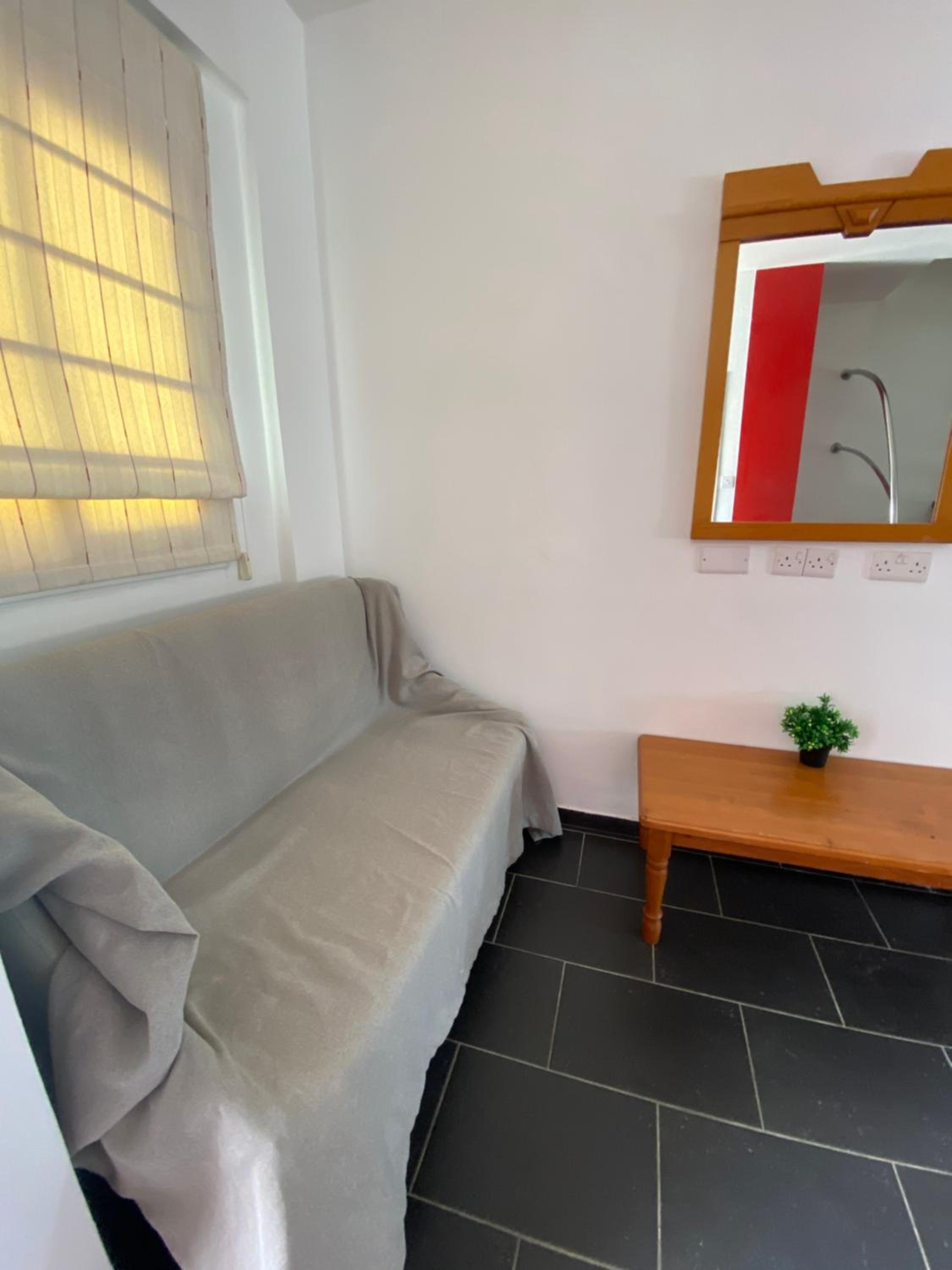 Moutallos Rooms Inn Homes