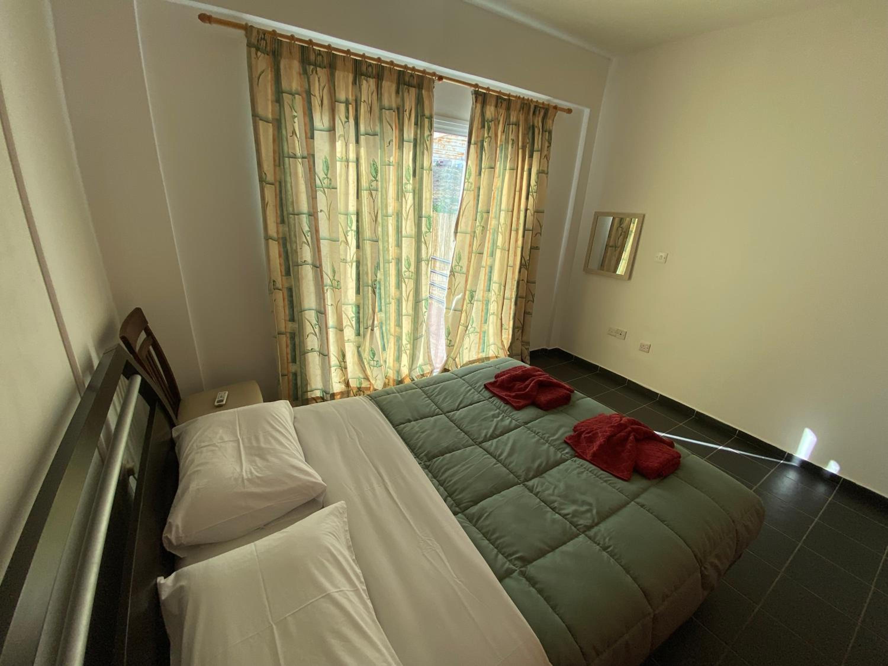 Moutallos Rooms Inn Homes