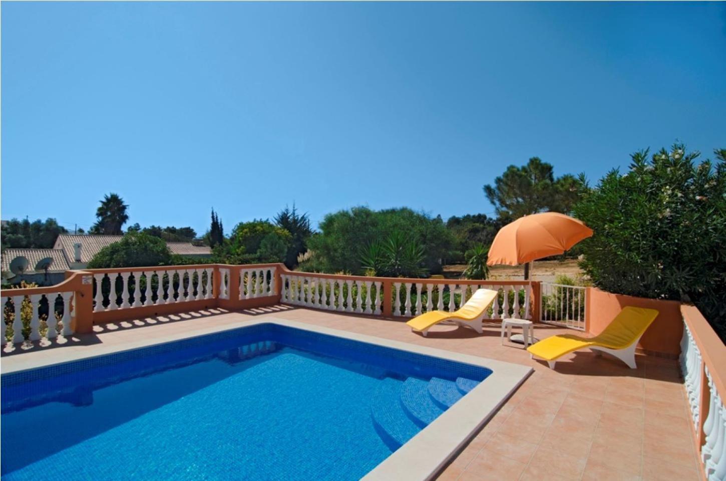 609 Villa Mariposa view 4