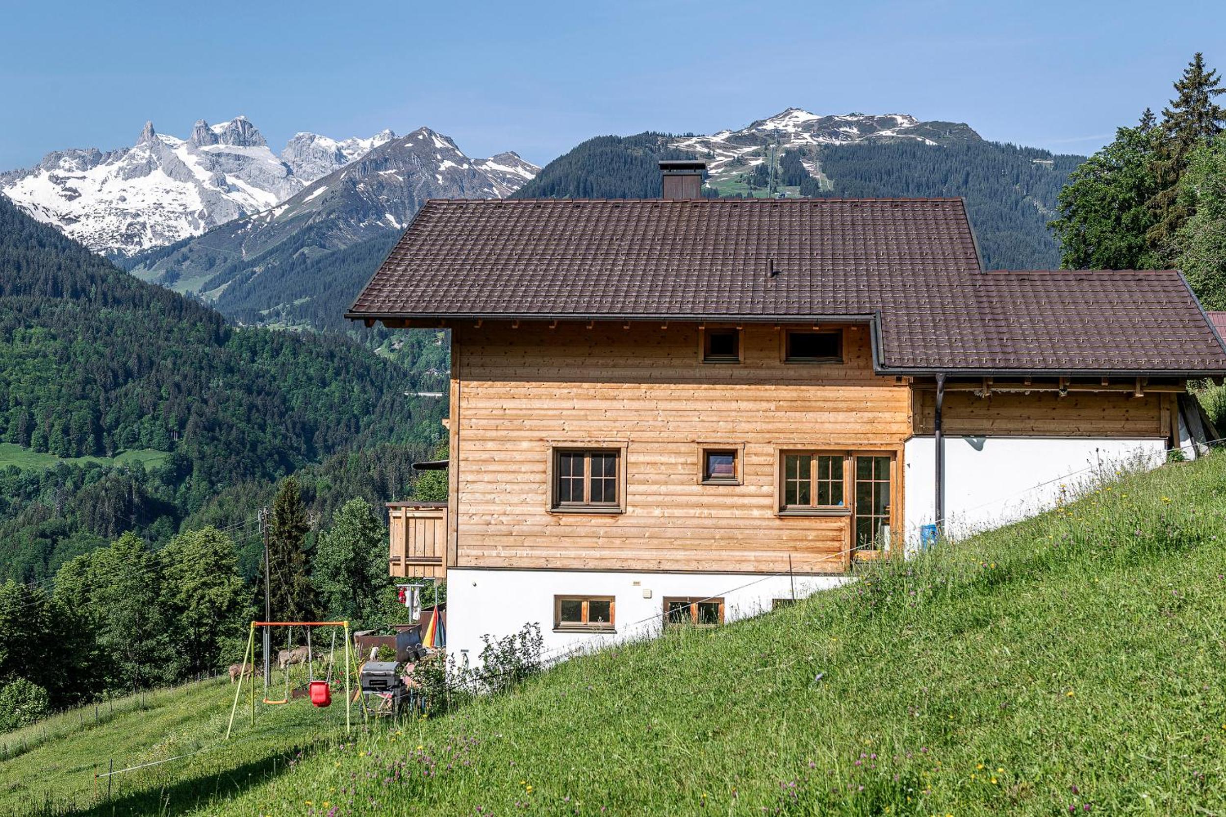 Haus grüner Wald
