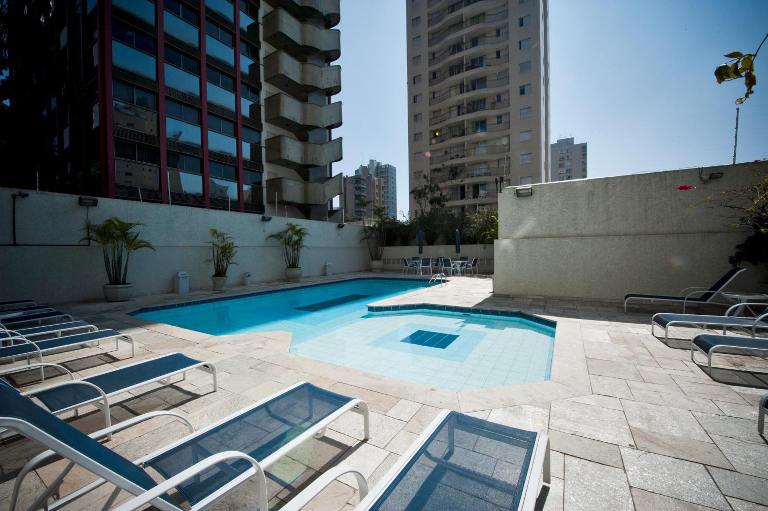 Apartamento Triplex Place Vendome view 2