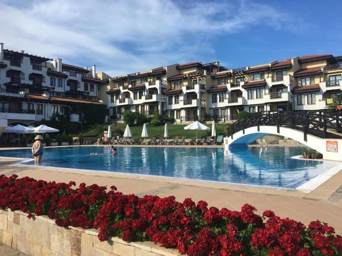 Luxory Apartament on the Seaside, Gradina beach, St Nicholas Complex view 5