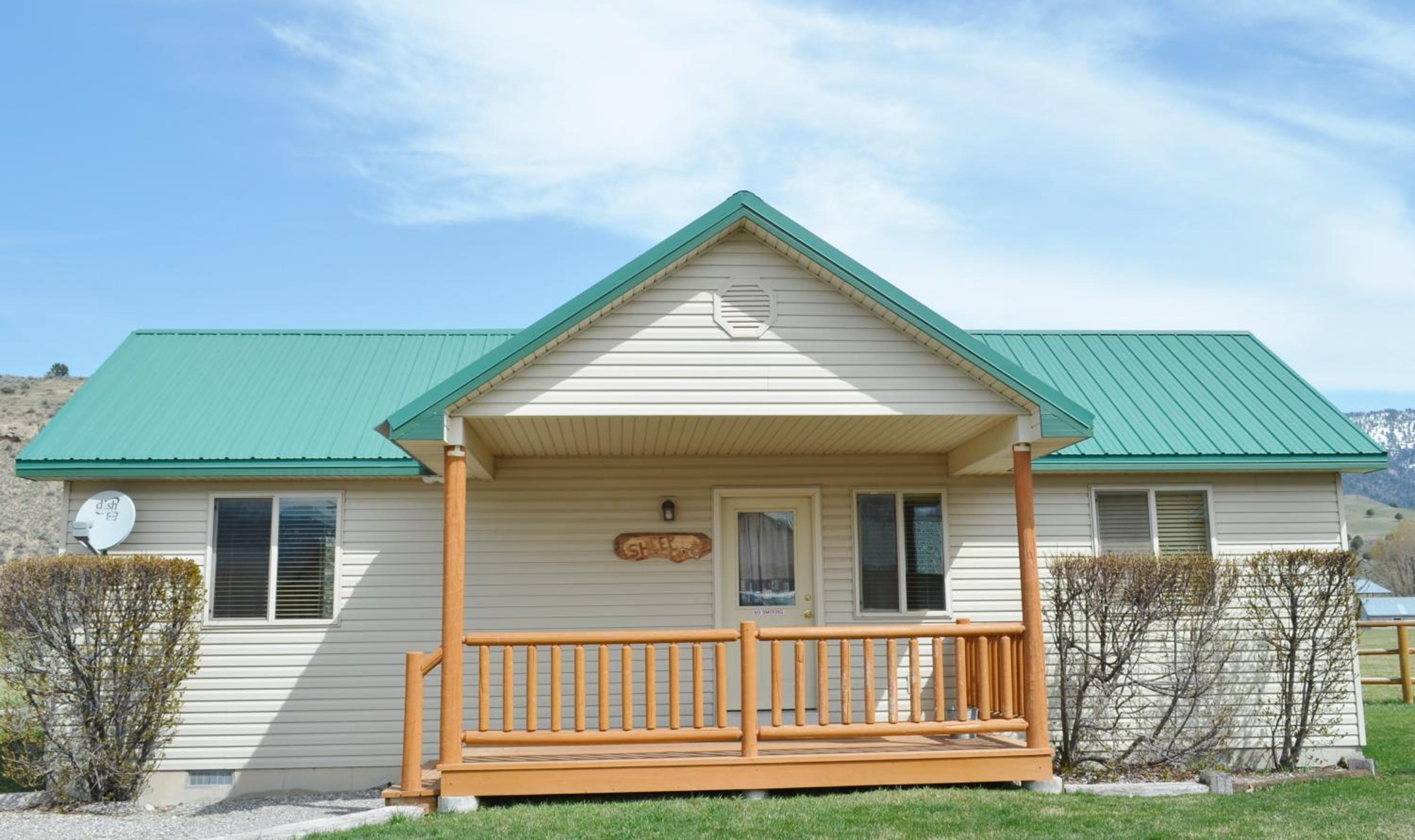 Sleepy J Cabins