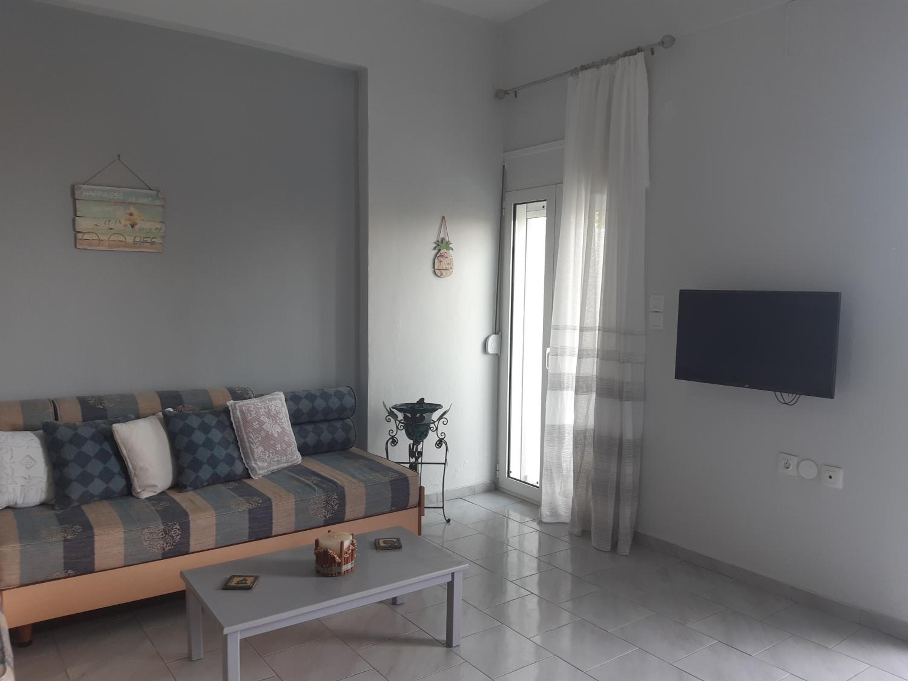 Renovated Apartment in Adelianos Kampos view 5